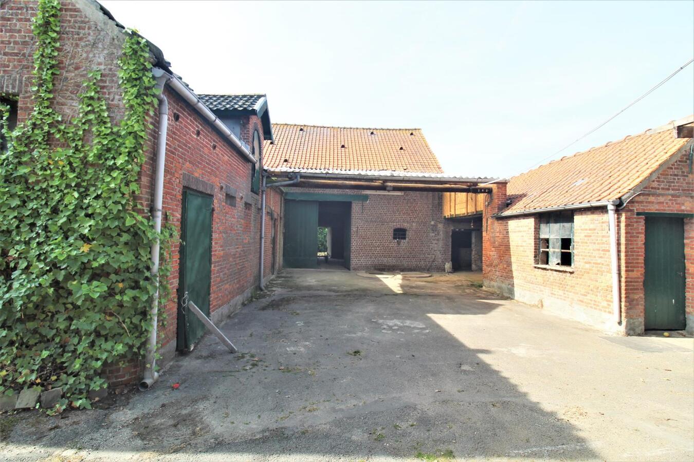 IN OPTIE - Charmante te renoveren boerderij met weiland op ca. 2,63ha te Merchtem en Londerzeel (Vlaams-Brabant) 