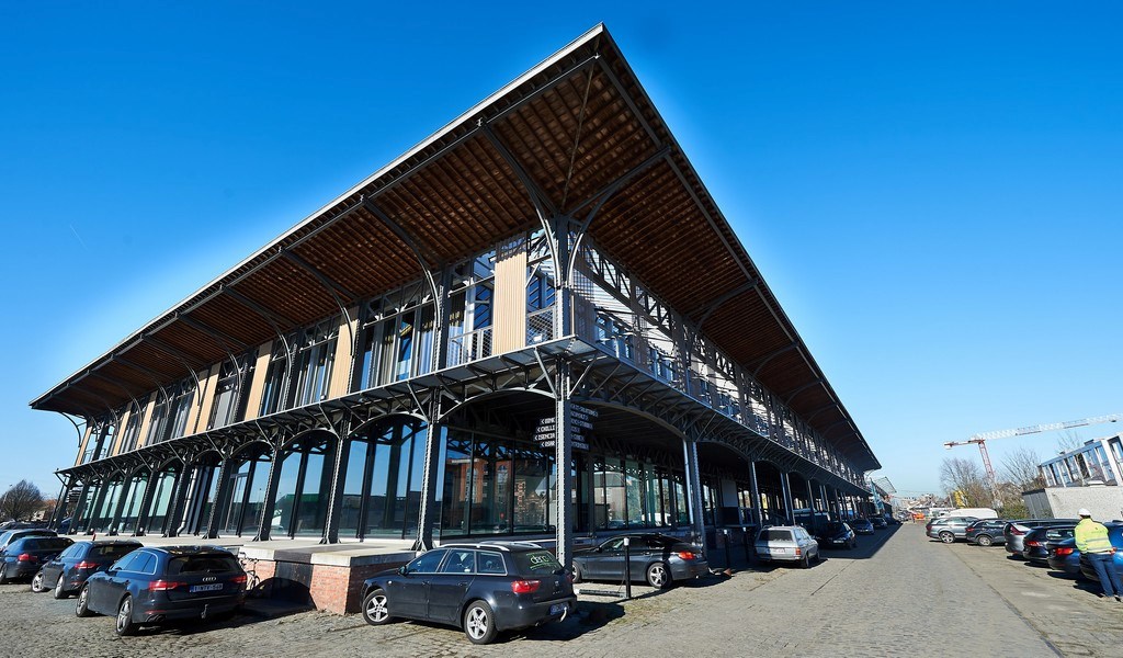 Uitzonderlijk loftkantoor te koop aan de Voorhaven in Gent