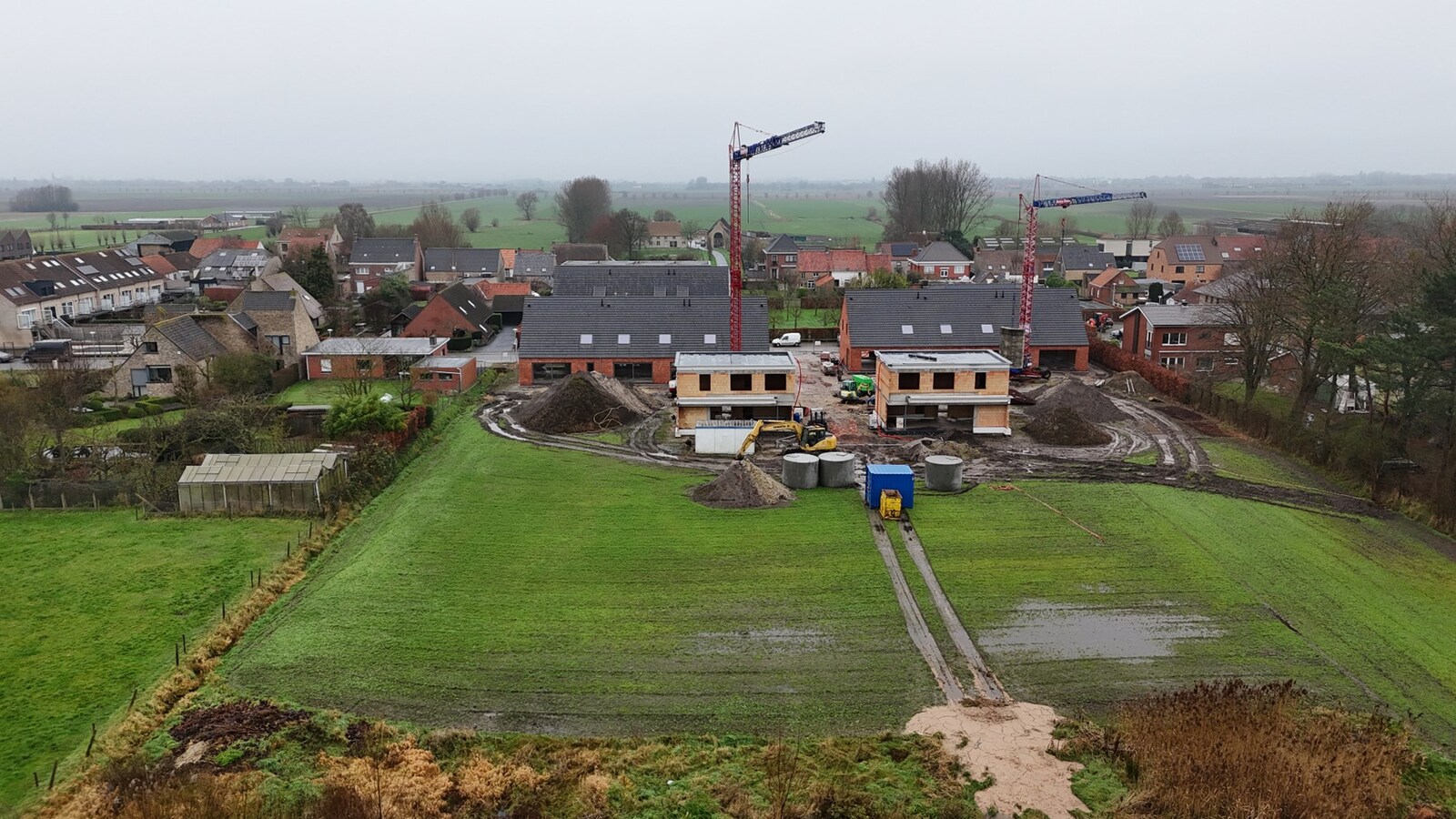 Rustig gelegen nieuwbouwwoning met 3 slaapkamers en prachtig zicht op de velden te Moere 