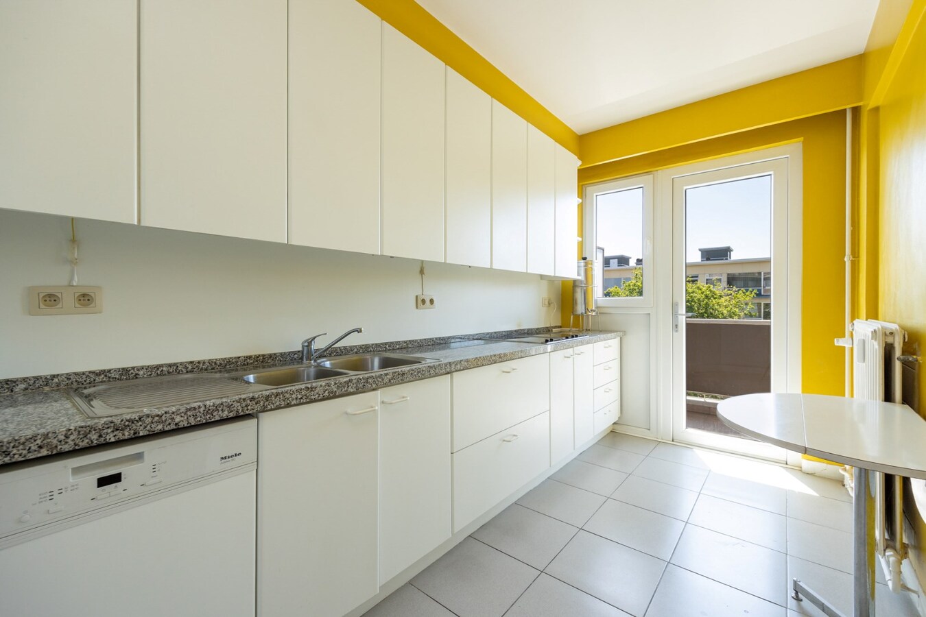 Energiezuinig appartement met 3 slpk en ruim terras! 