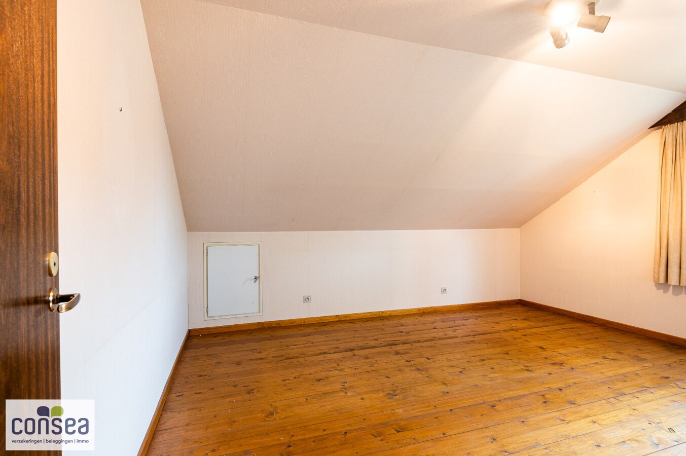 Ruime woning op een perceel van 1110 m&#178; op TOP ligging 