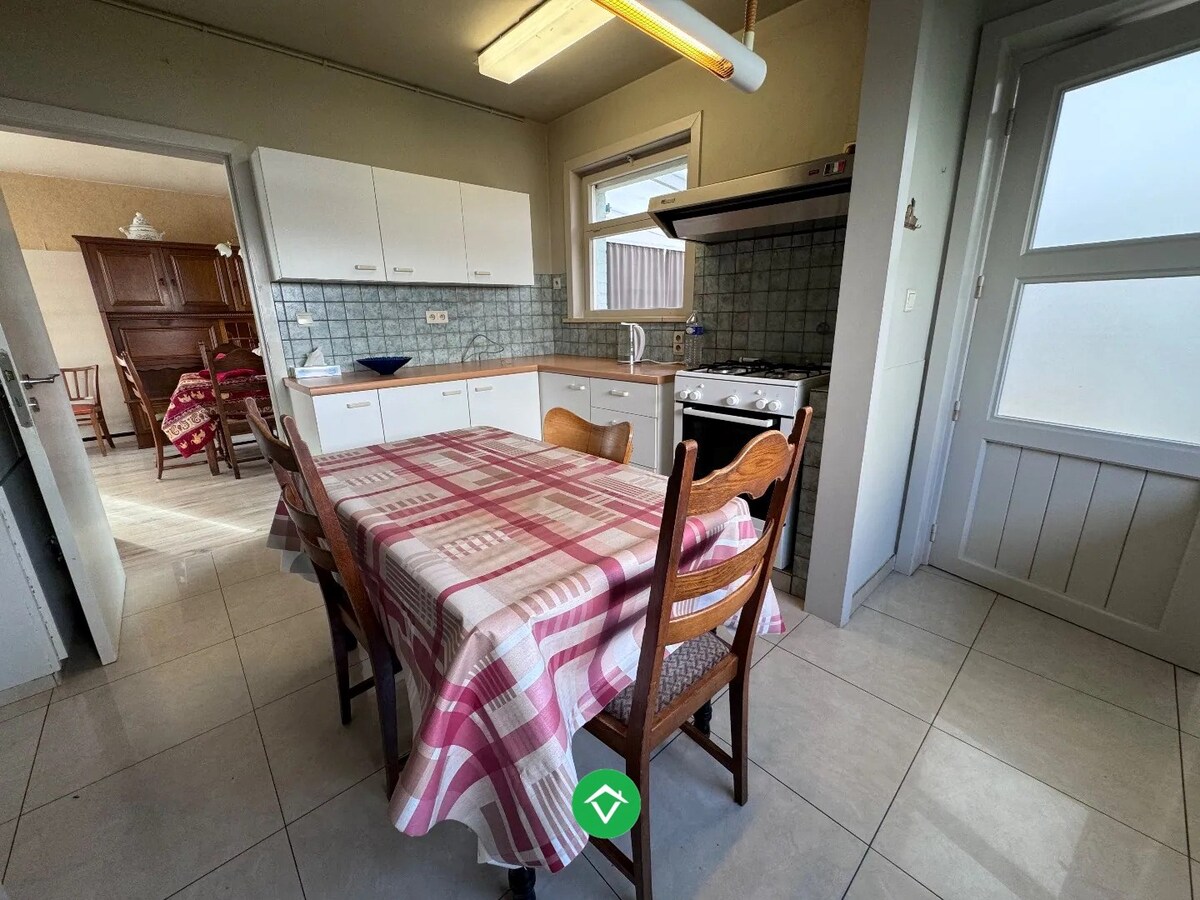Woning met 4 slaapkamers in een rustige woonwijk te Torhout 