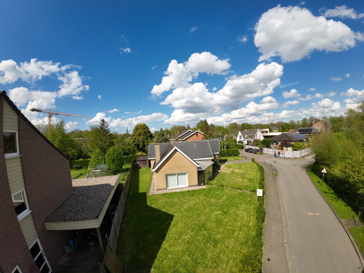 Karakteristieke alleenstaande woning met garage en tuin te Gistel 