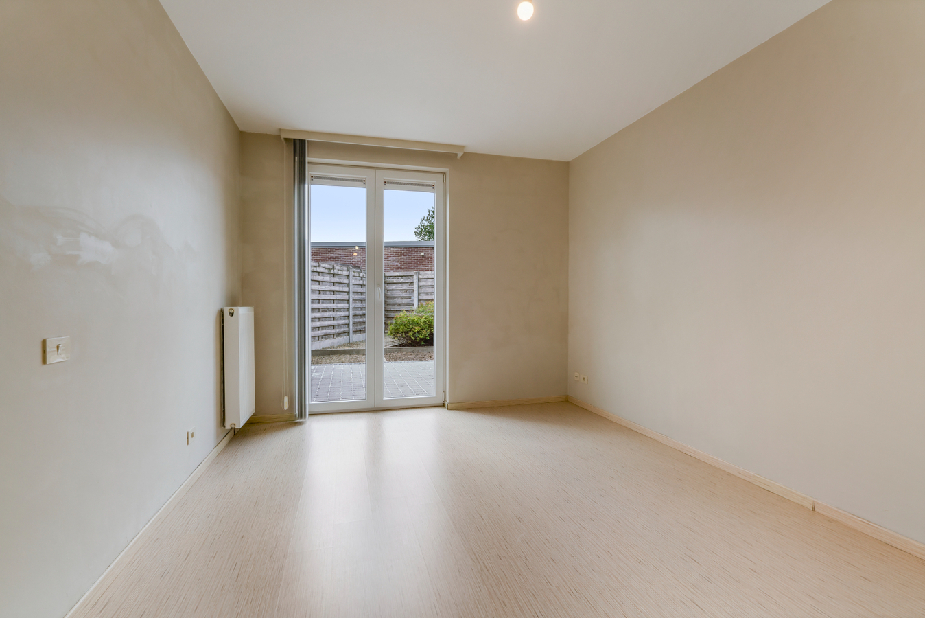 INSTAPKLAAR APPARTEMENT OP EEN TOPLOCATIE TE AALTER! 