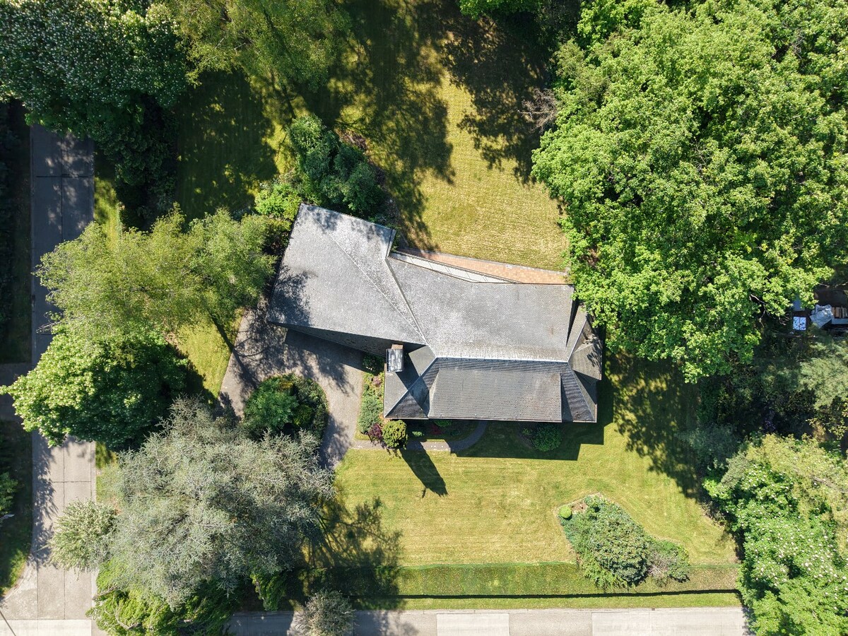 Villa &quot;Lentestemmen&quot; op een perceel van 4.491 m&#178; te Schilde 