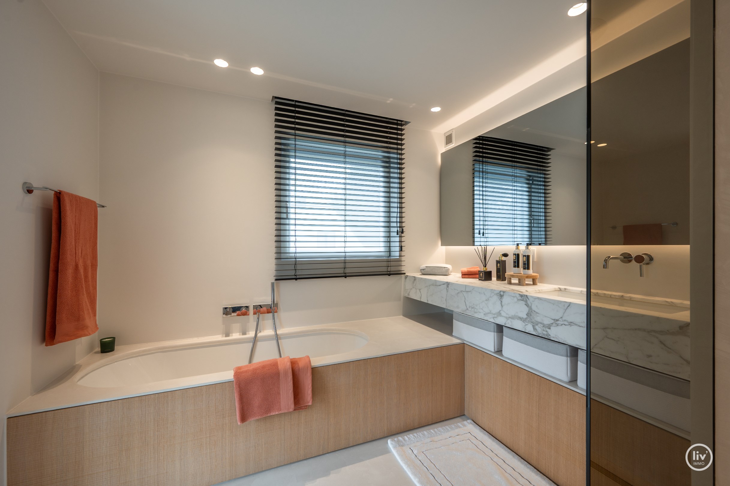 Magnifiek tuinappartement met zonovergoten tuin in het hart van het Zoute. 