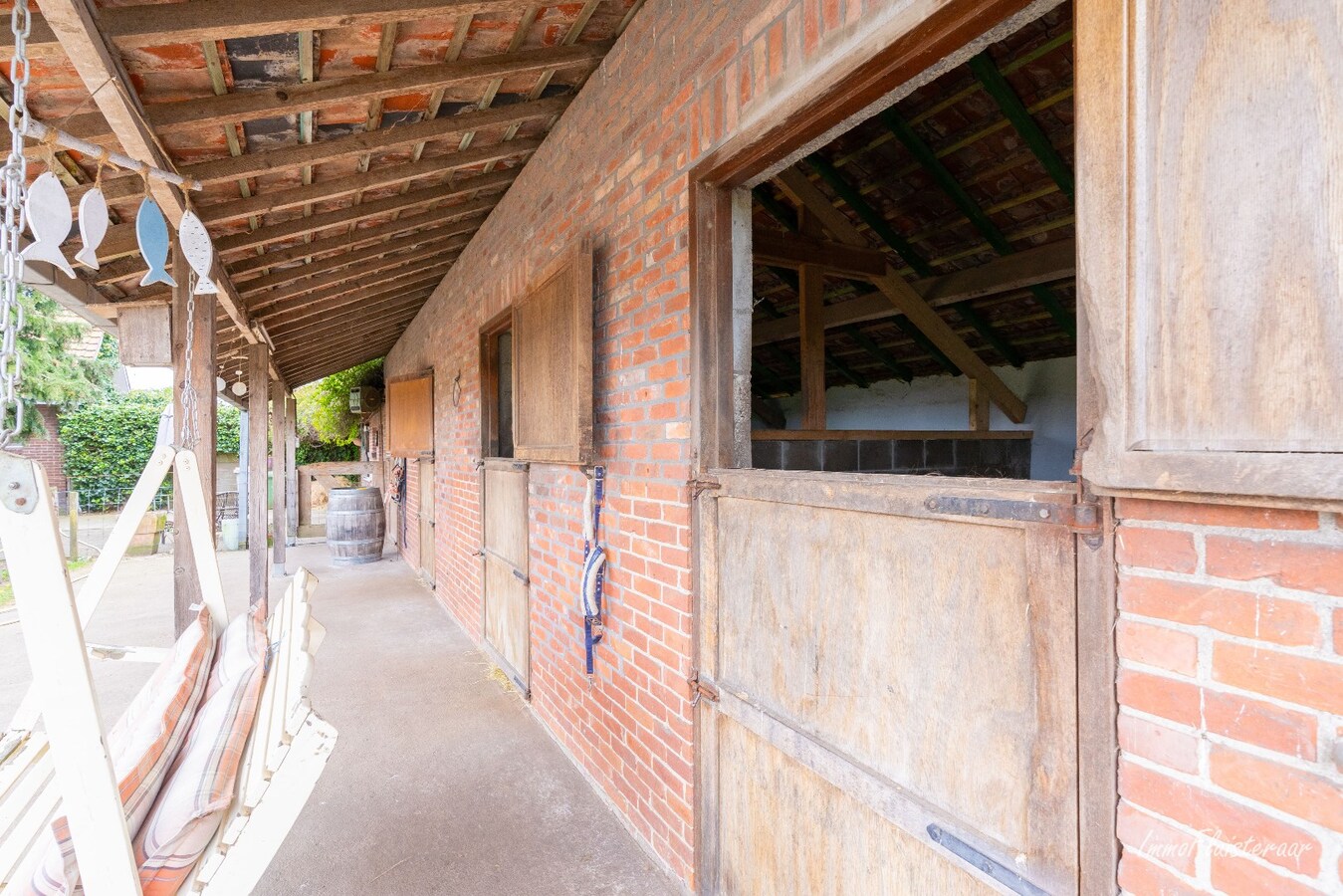 Gezellige woning met stallen op een prachtige locatie te Bocholt (ca. 44a50ca) 