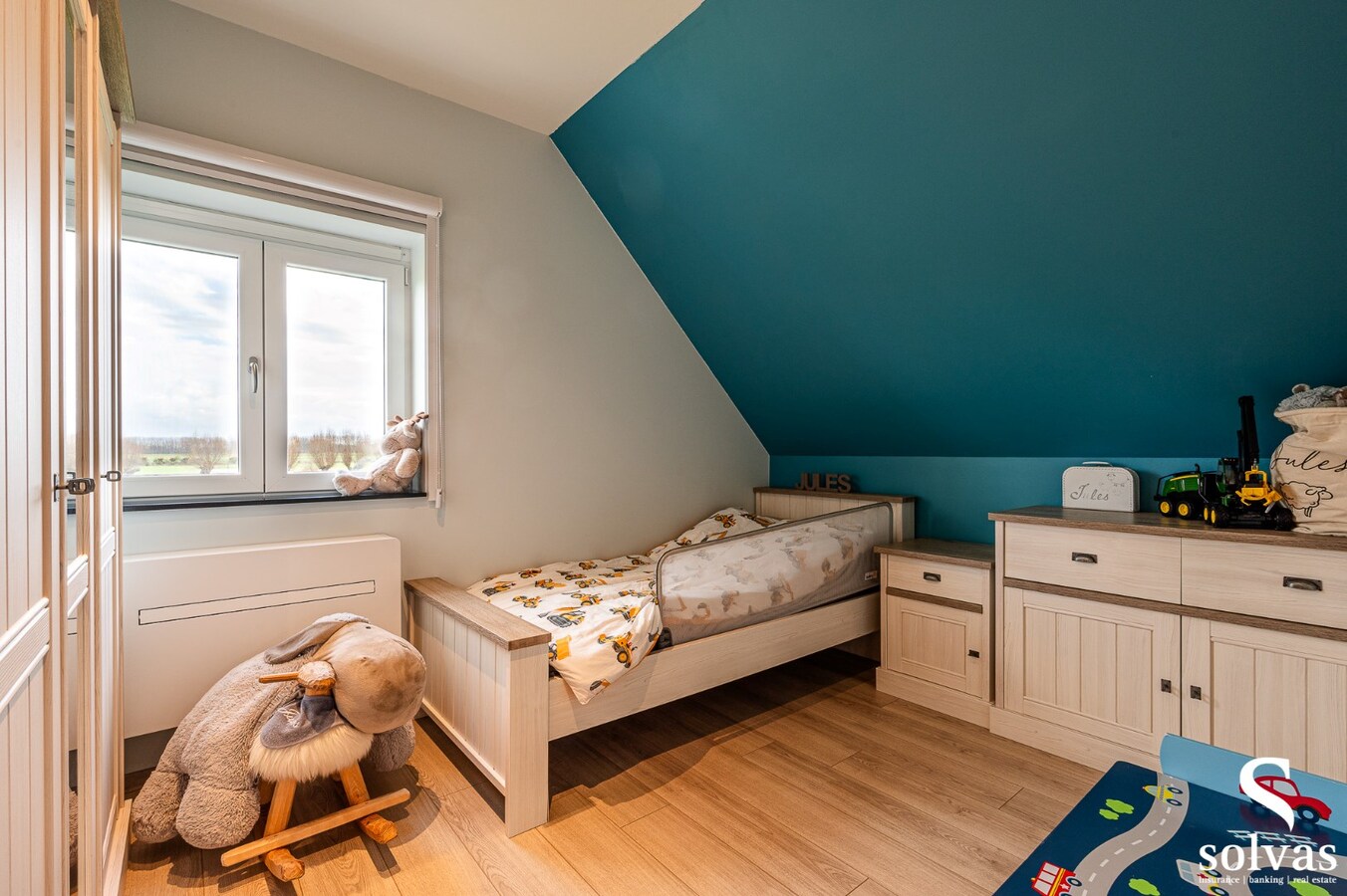 Moderne half open bebouwing met prachtige verzichten! 