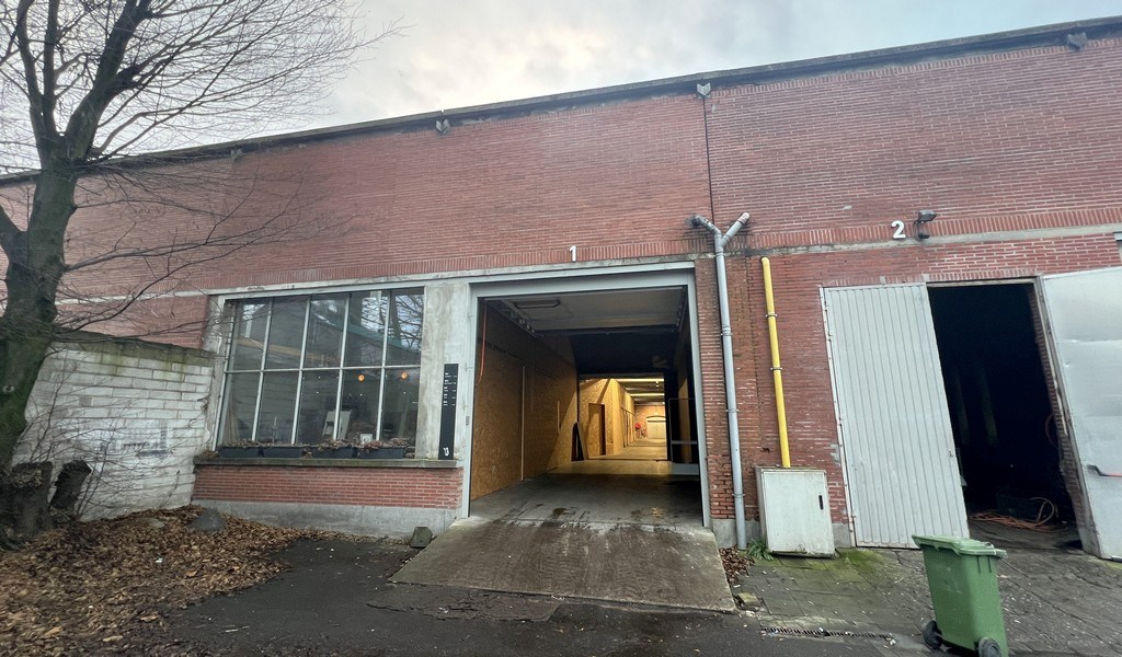 Kantoren en magazijn te huur in Eskimofabriek in Gent