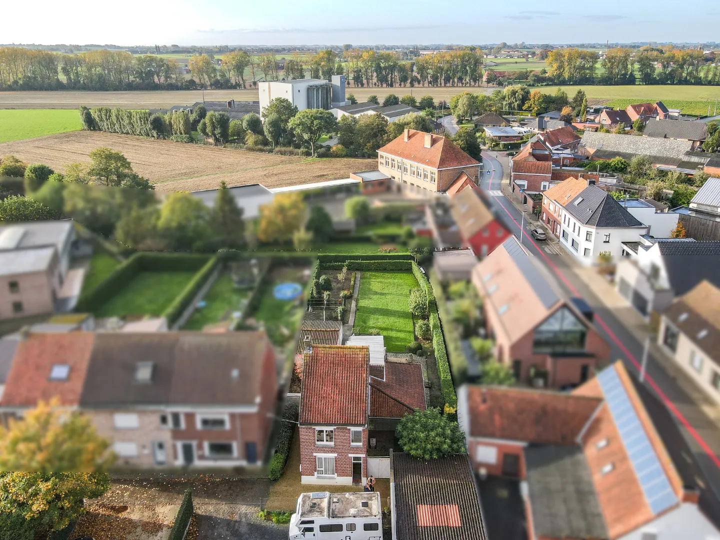 Alleenstaande woning gelegen in een zeer rustige straat te Kortemark!