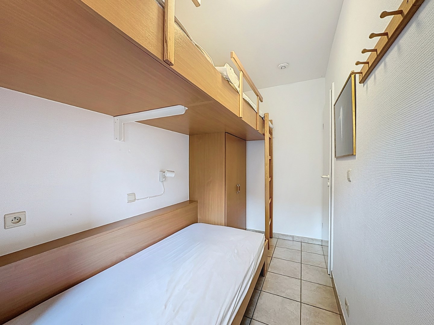 Centraal gelegen appartement met FRONTAAL ZEEZICHT 