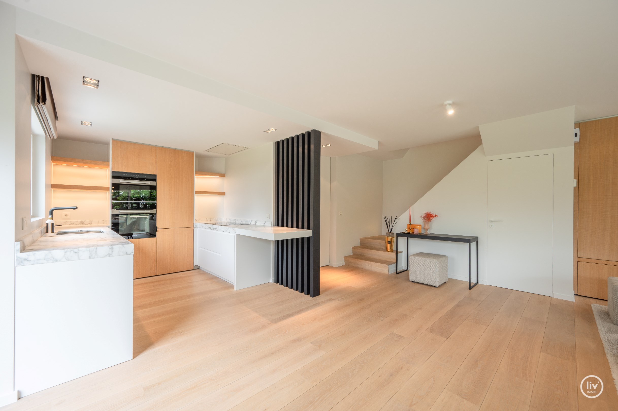 Magnifiek tuinappartement met zonovergoten tuin in het hart van het Zoute. 