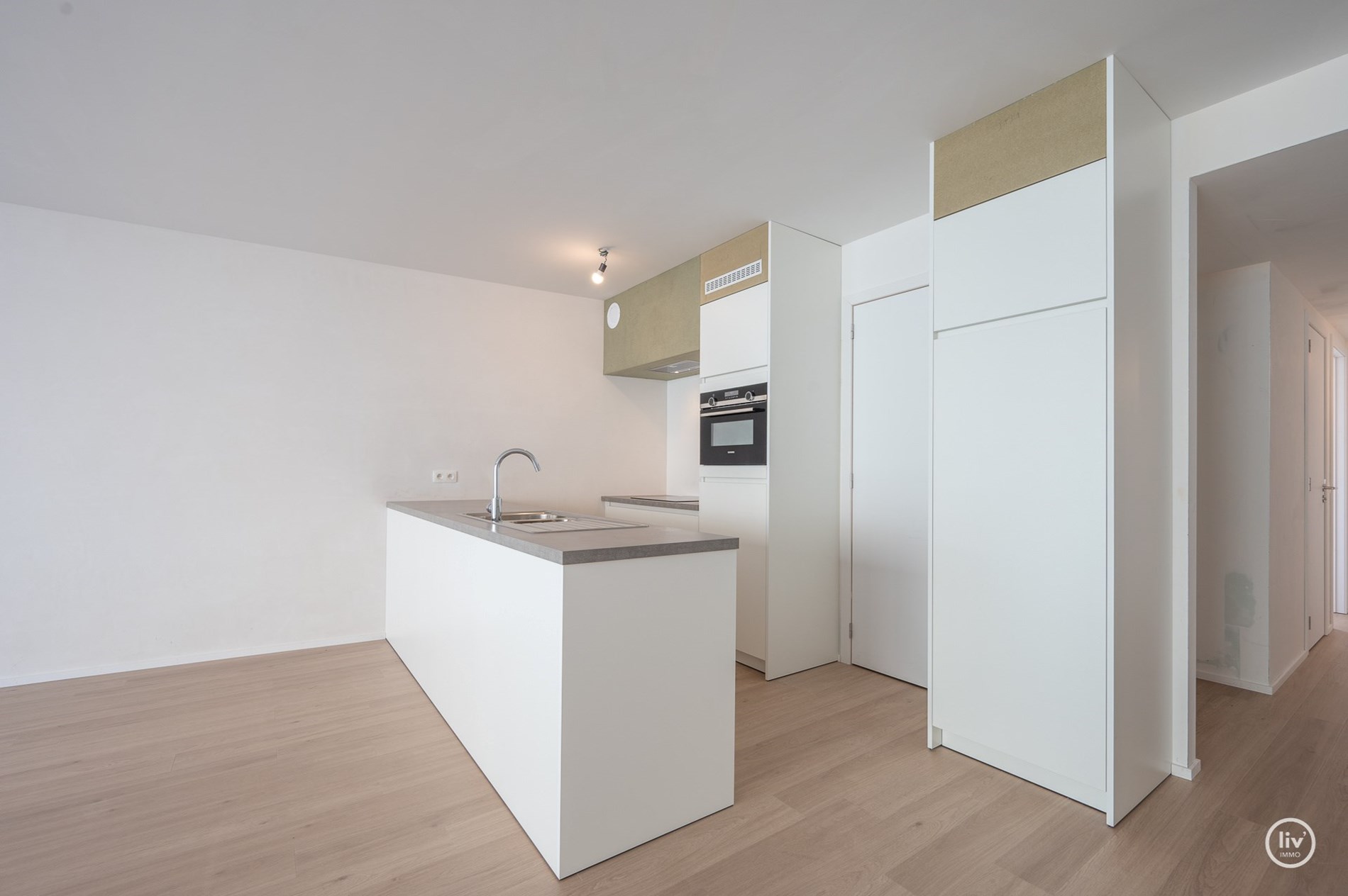 NOUVEAU - Magnifique appartement neuf avec deux chambres, &#224; distance de marche de la plage &#224; Heist. L&#39;appartement est situ&#233; au troisi&#232;me &#233;tage. 