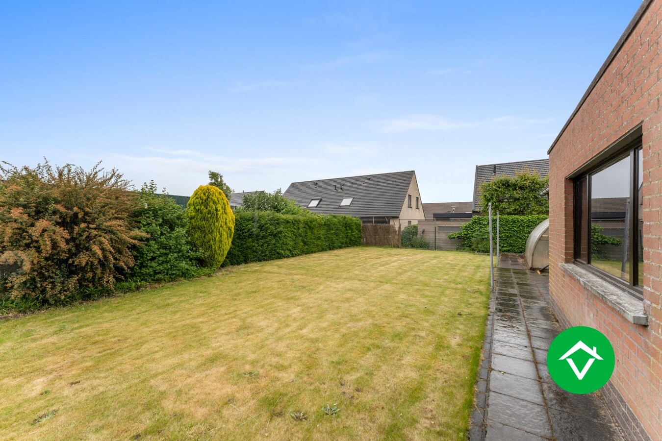 Instapklare woning met 3 slaapkamers en garage te Hooglede 