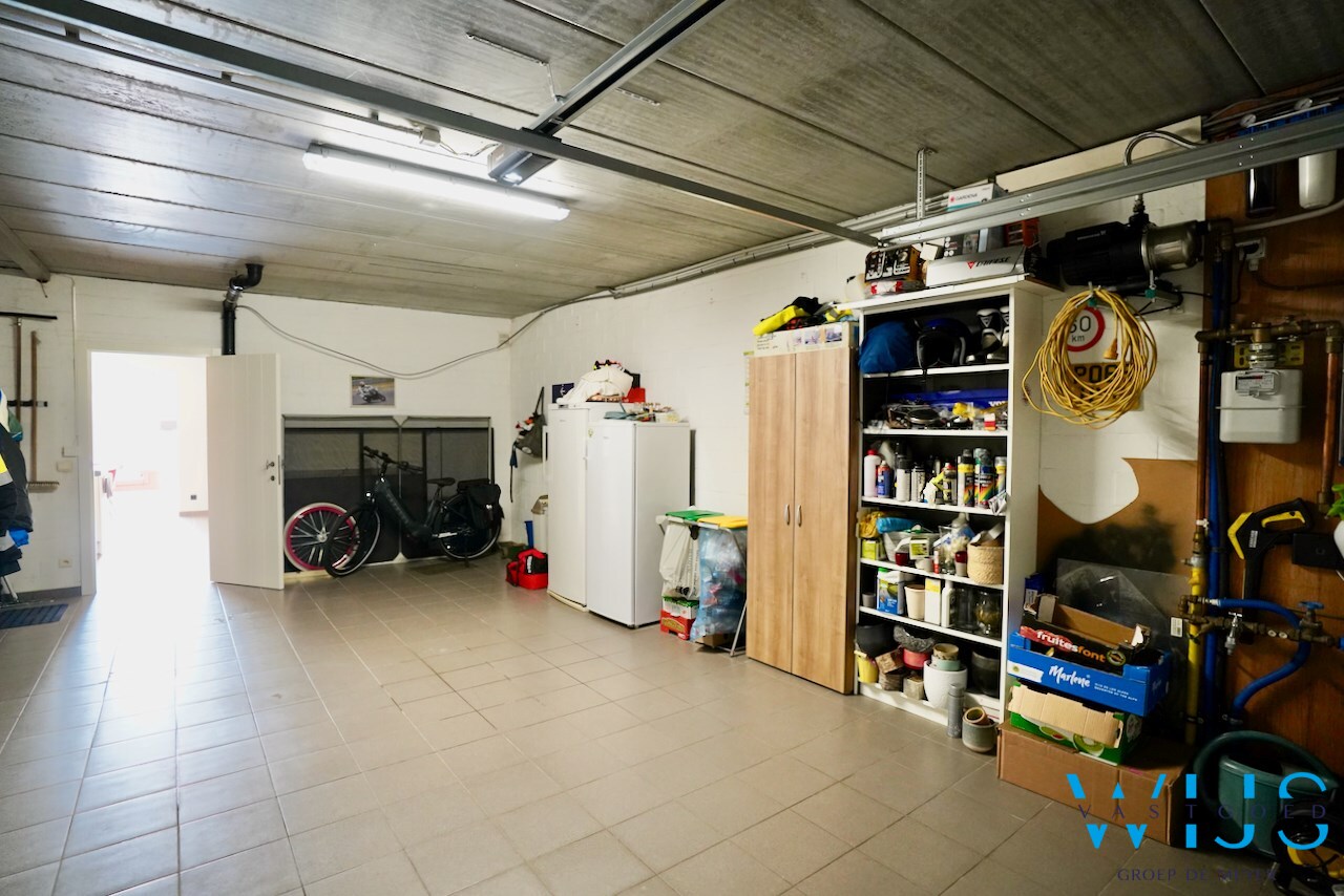 Schitterende gezinswoning op 835 m&#178; te Knesselare 