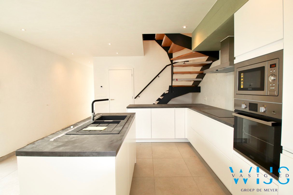 Tijdloze nieuwbouwwoning op TOPlocatie te Ertvelde! 