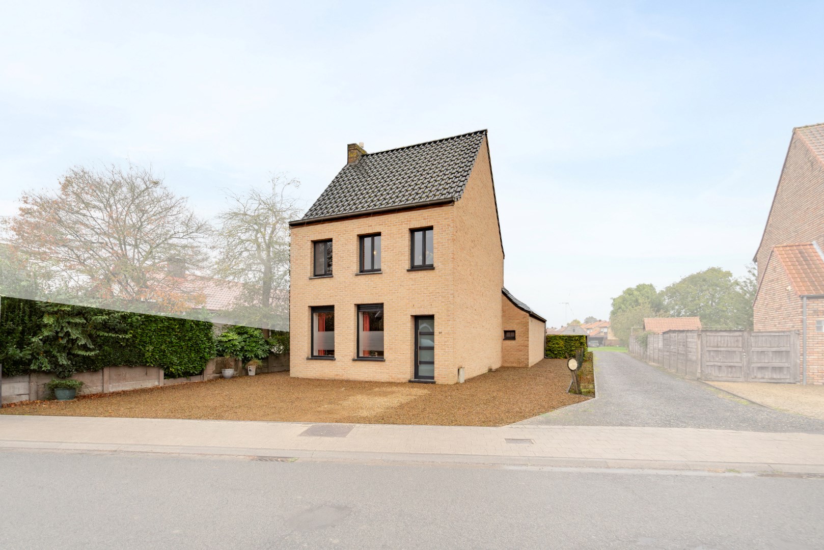 Gezellige en gerenoveerde woning met 4 slaapkamers 