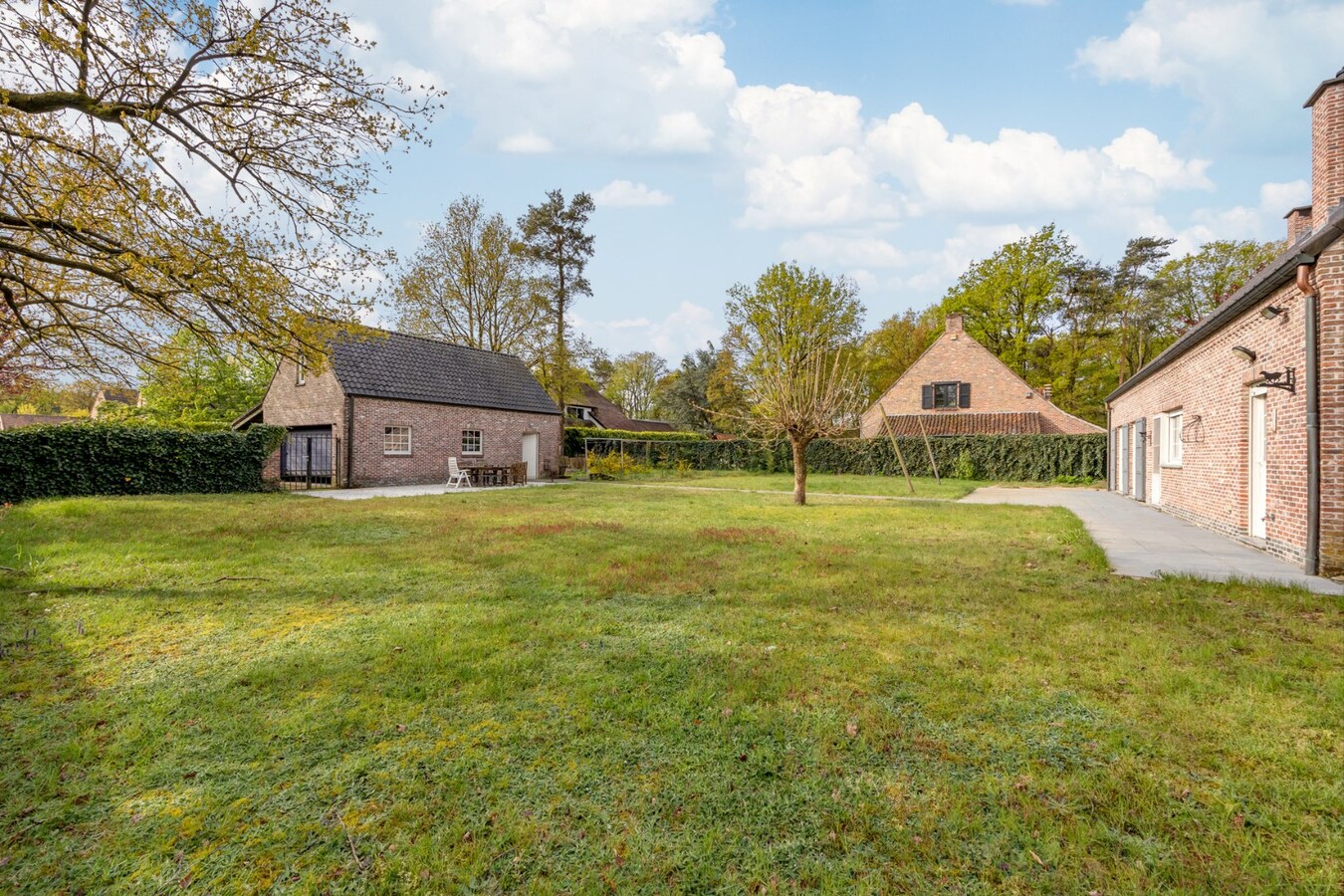 Villa met 3 slaapkamers op een mooi perceel van 1.606 m&#178;  te Zoersel 