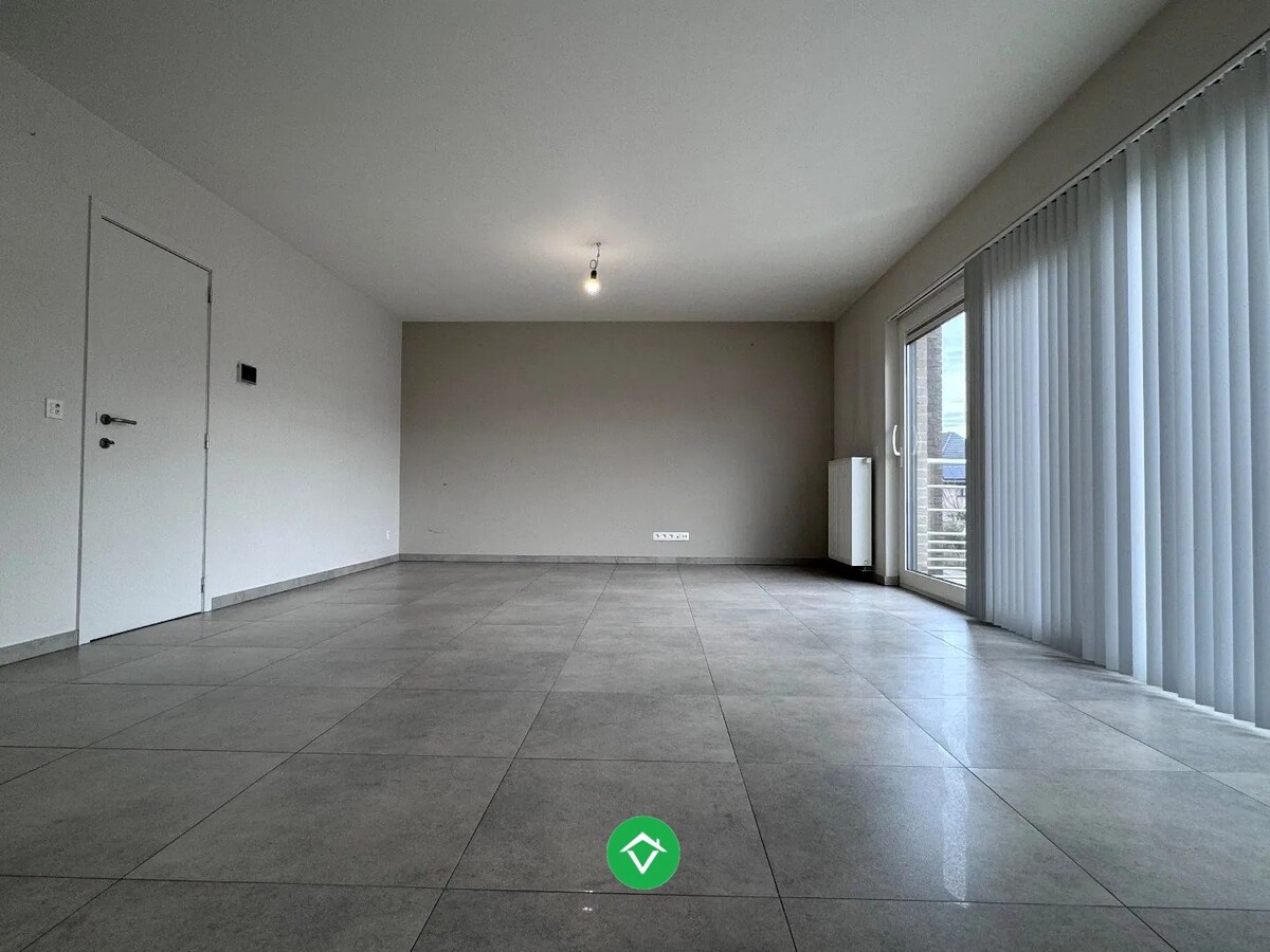 Appartement met 2 slaapkamers en zeer groot terras te Koekelare 