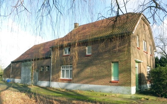 Te renoveren boerderij op 1.74 Ha te Meeuwen-Gruitrode 