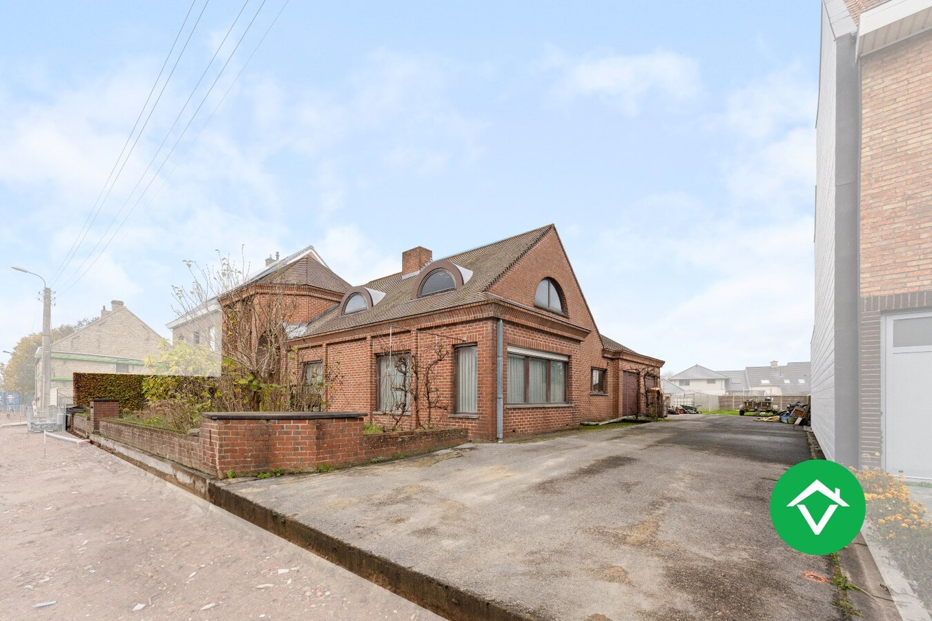 Woning met veel mogelijkheden te Koekelare 