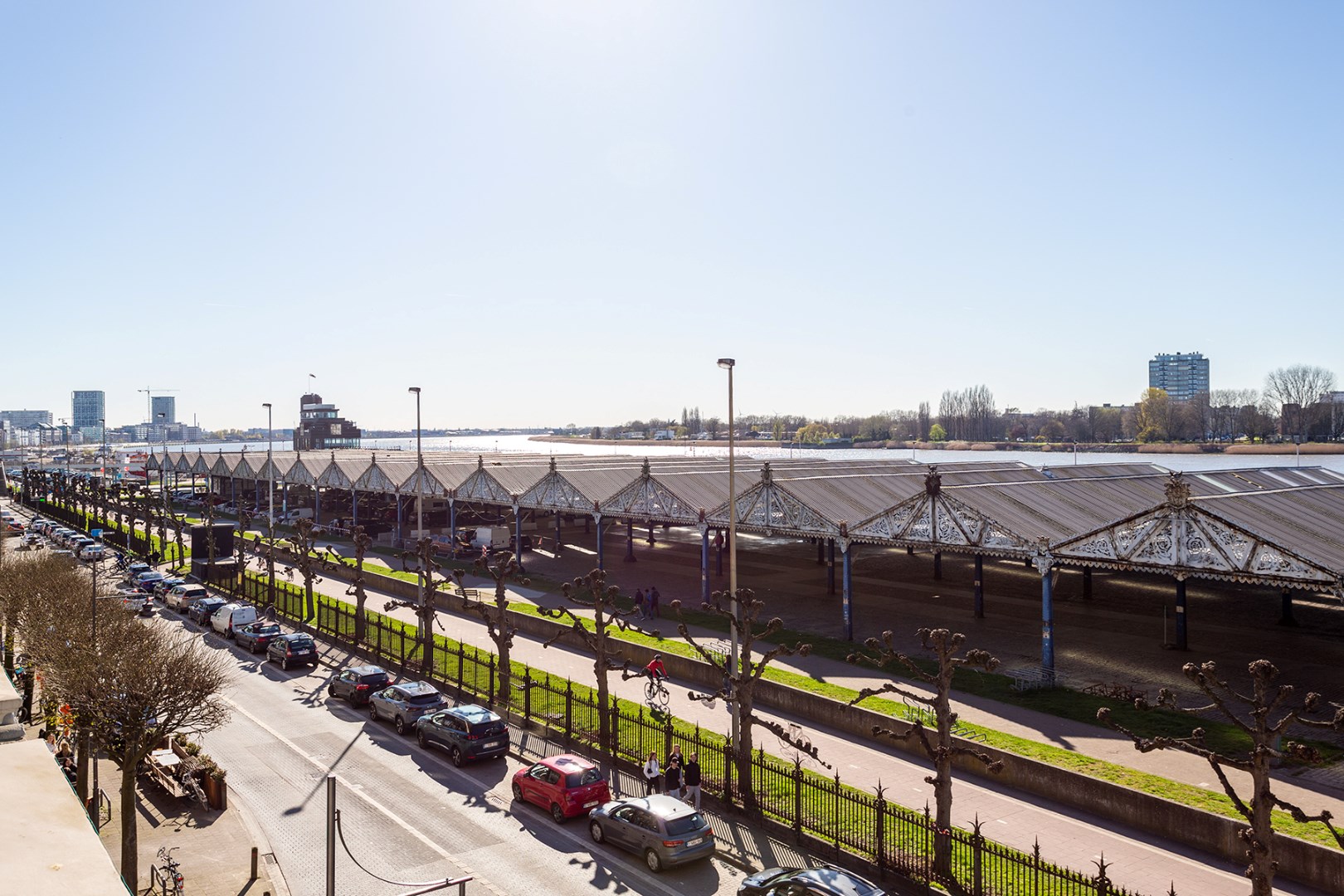 Gerenoveerde kantoren met Scheldezicht te huur in Antwerpen