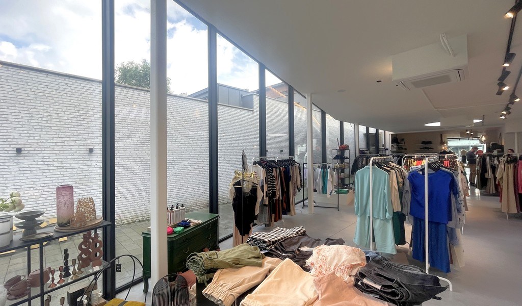 Nieuwbouw winkel te huur aan N70 in Beveren