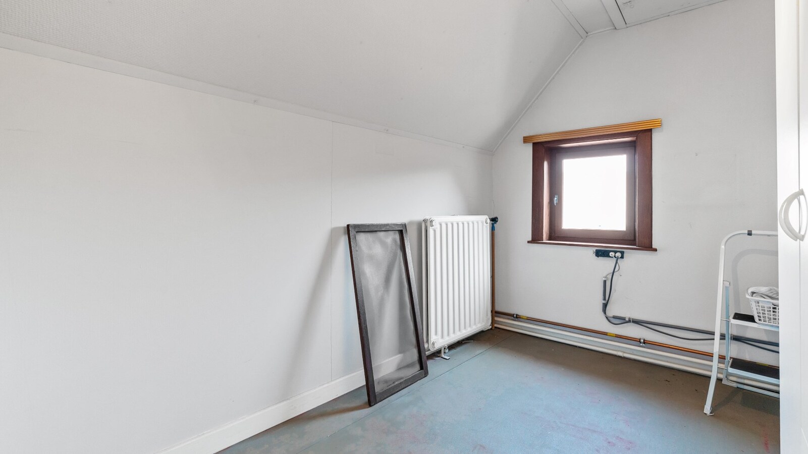 AARSCHOT - Ruime woning met 3 slk, tuin en garage 