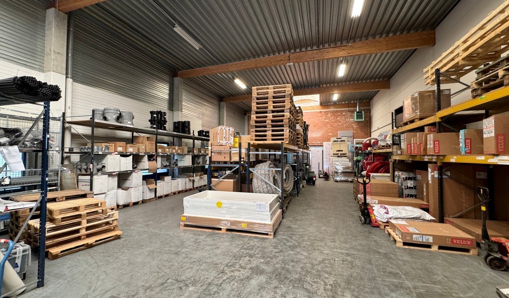 Magazijnen en kantoren te huur in Kontich