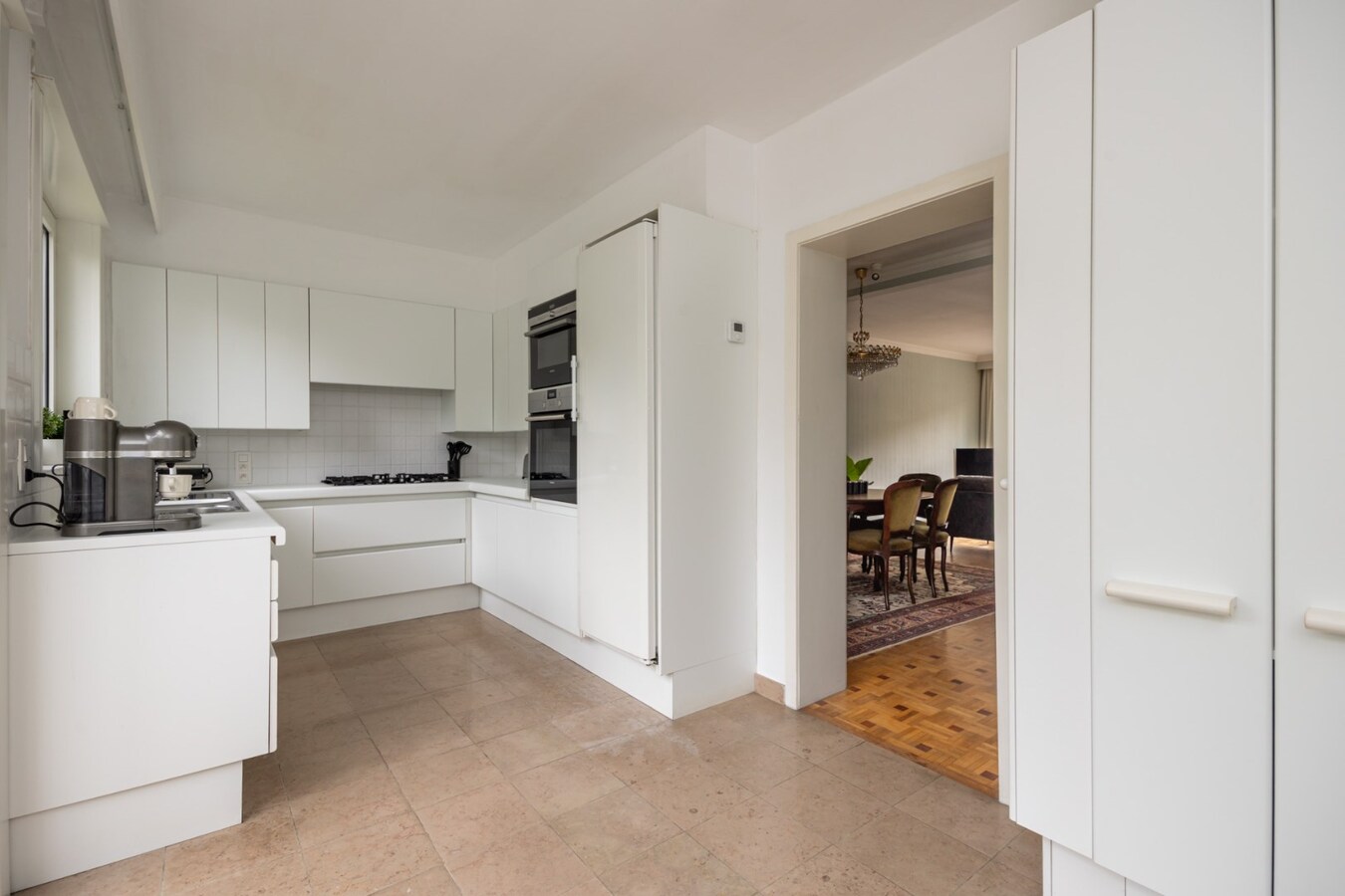 Ruime HOB met 3 slpk en garage te Molenveld Edegem! 