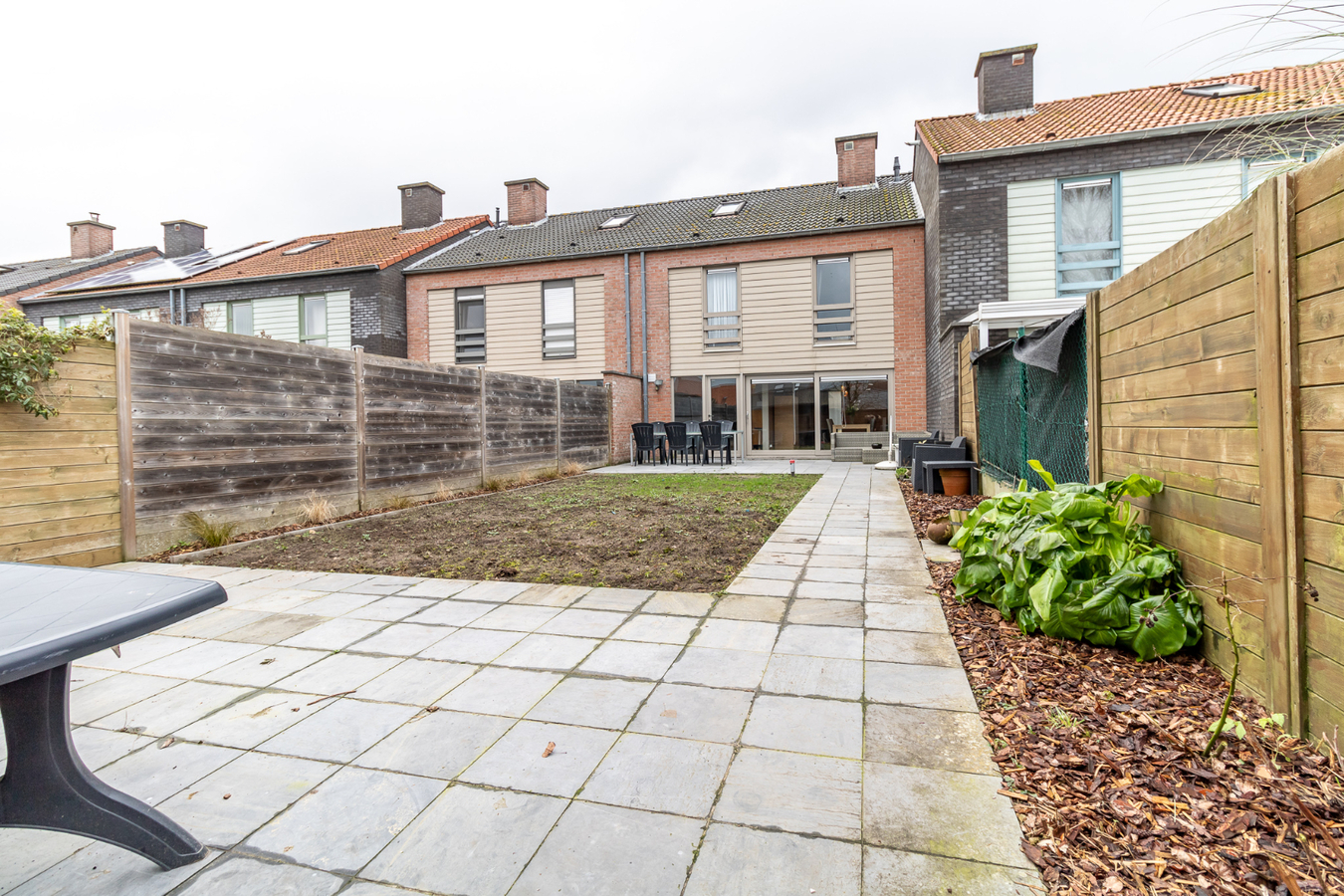 4 slaapkamer woning vlakbij centrum Eernegem 