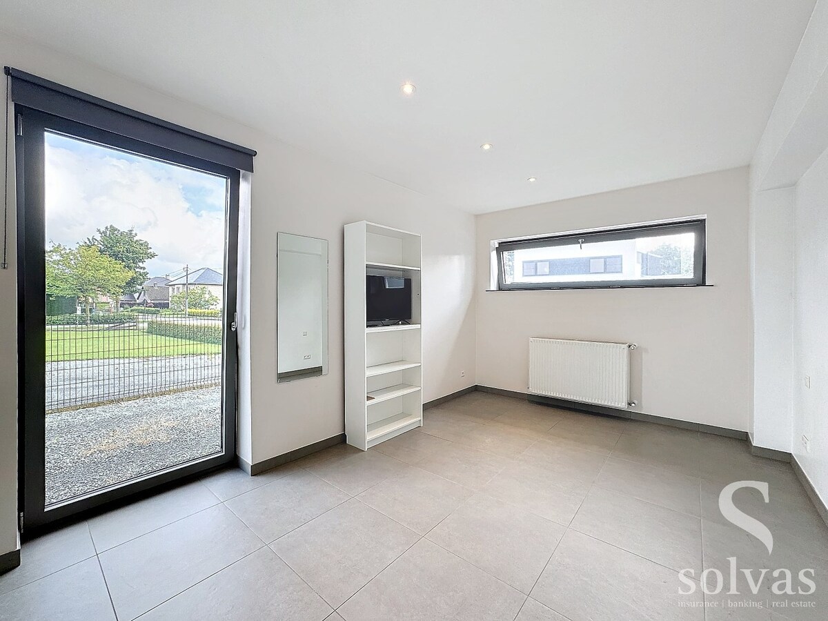 Gelijkvloers appartement met 3 slaapkamers 