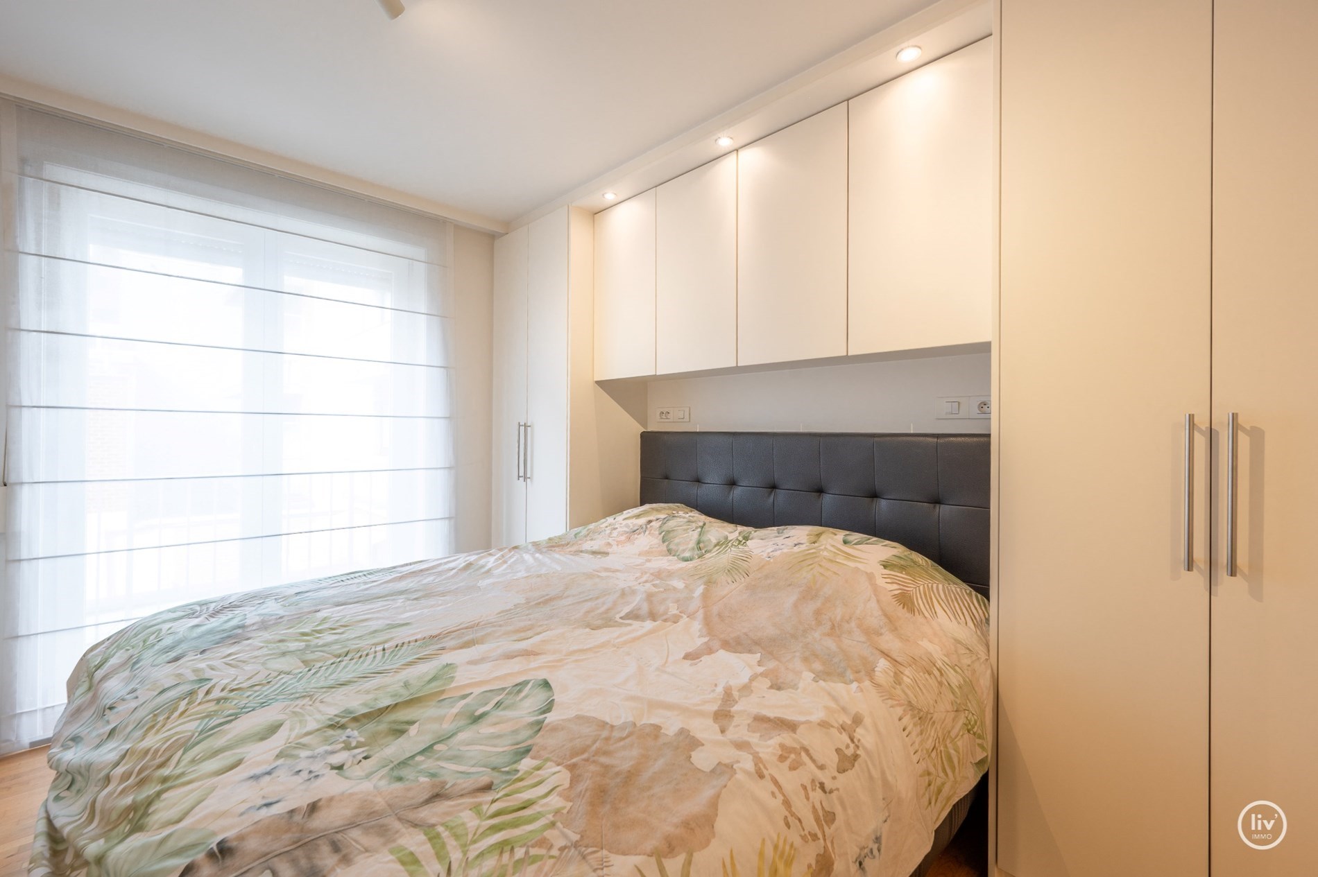 Bel appartement spacieux dans une rue calme de la Lippenslaan (avec possibilit&#233; d&#39;acheter un garage int&#233;rieur). 