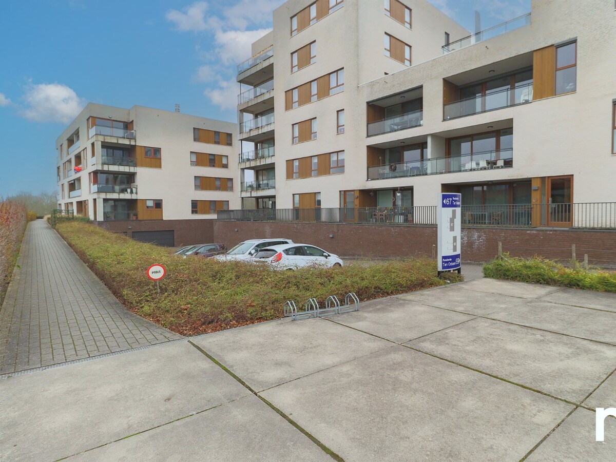 Stijlvol appartement te huur aan de Leie 