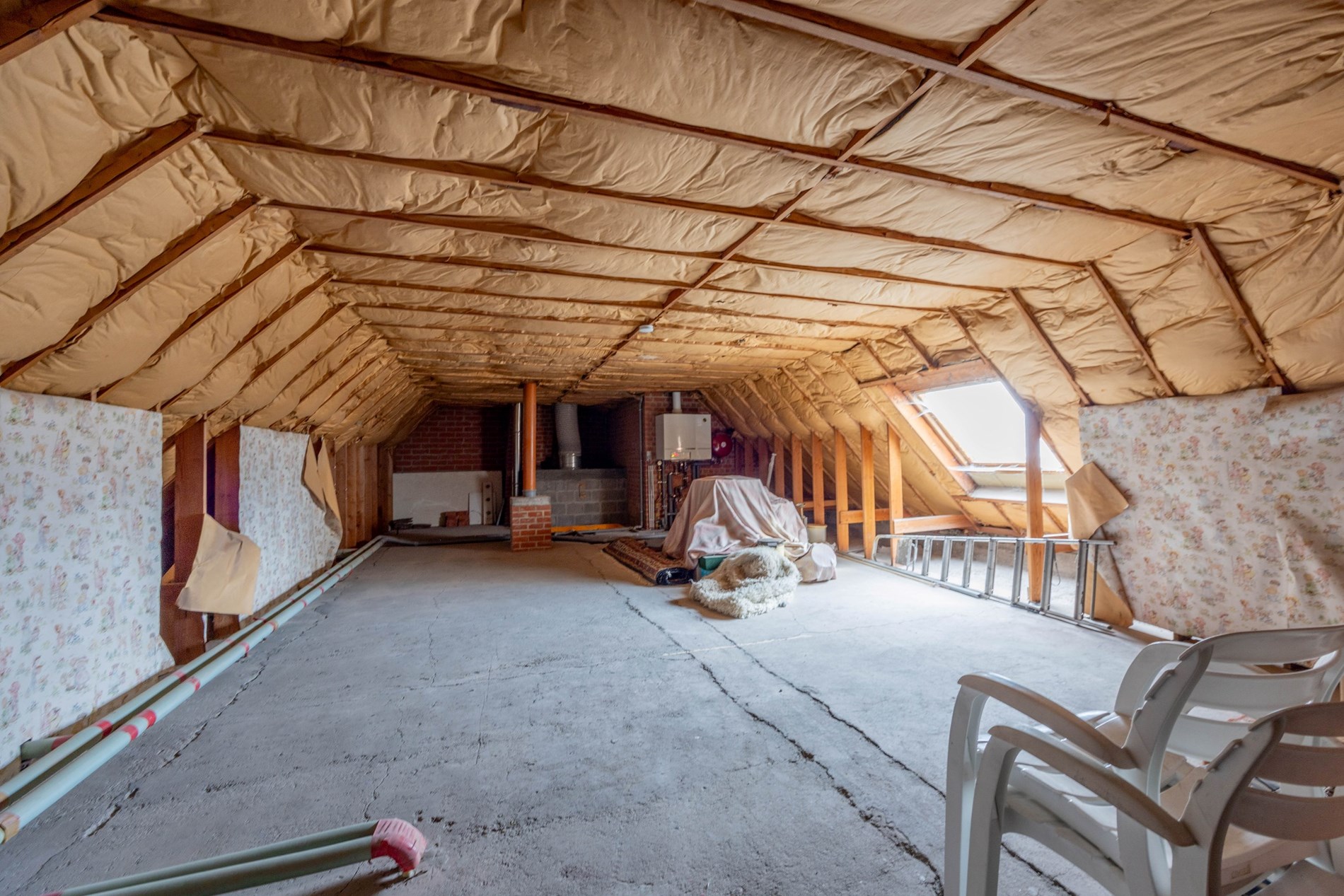 APPARTEMENT MET 3 SLAAPKAMERS 