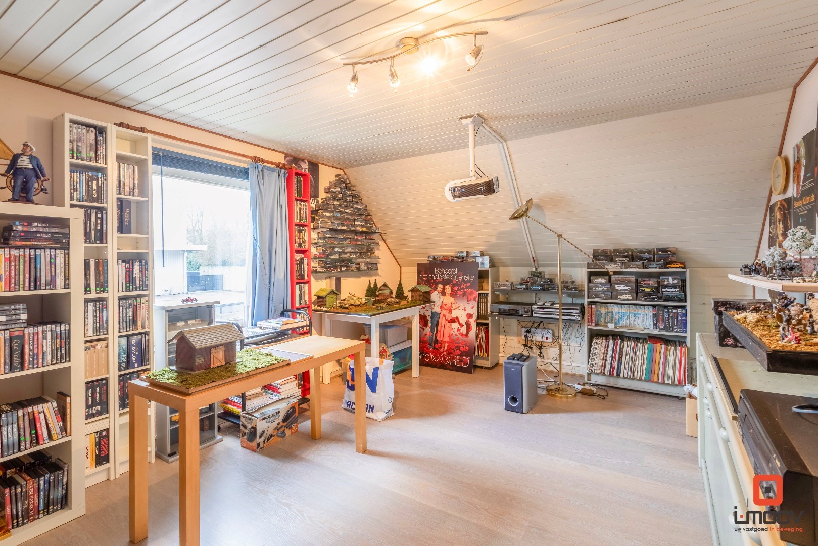 Stijlvolle villa met grote tuin 