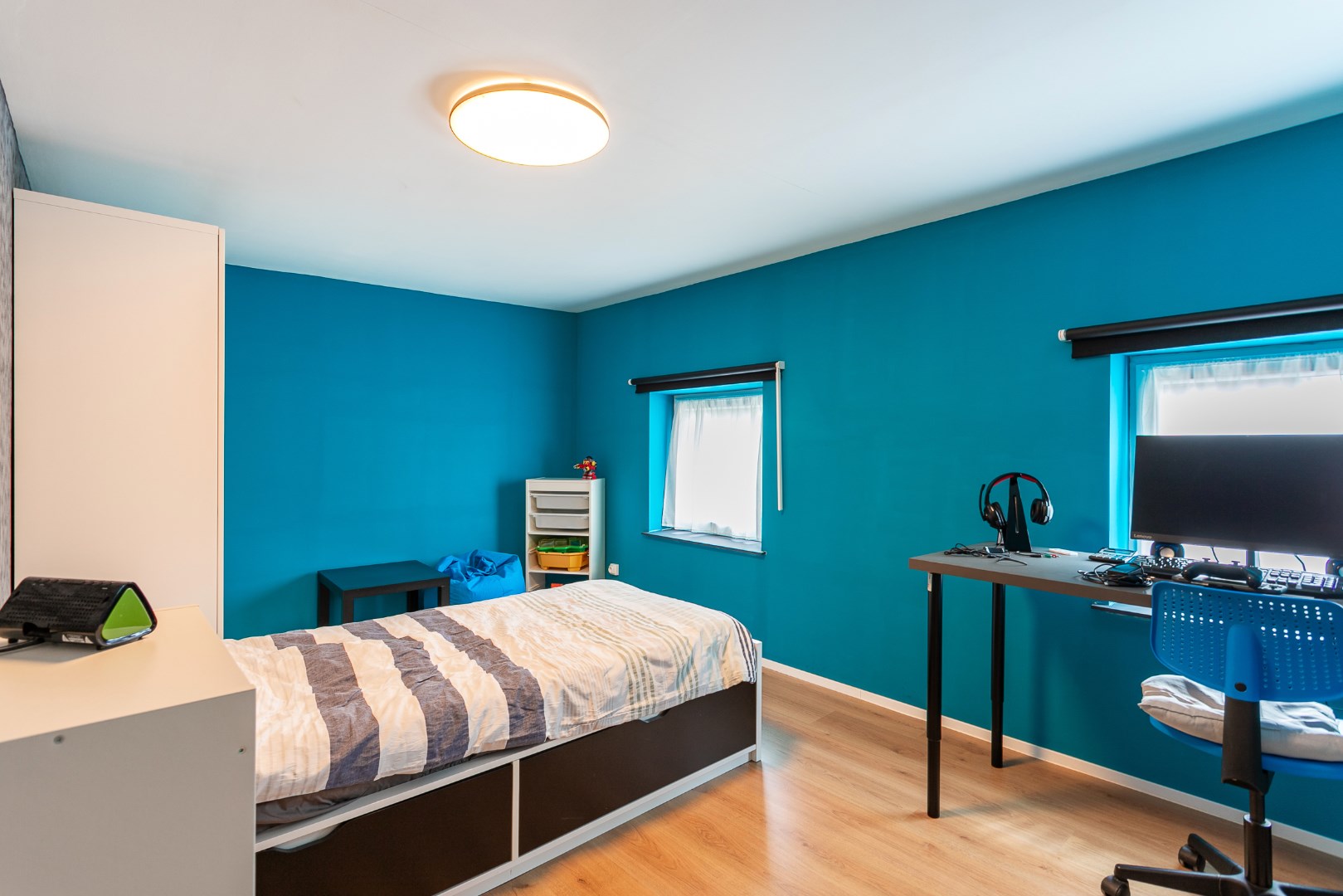 Ruime 4-gevelwoning met 3 slaapkamers, garage en uitbreidingsmogelijkheden (mog. extra slaapkamers,/hobby- of werkruimte) op 9a 39ca 