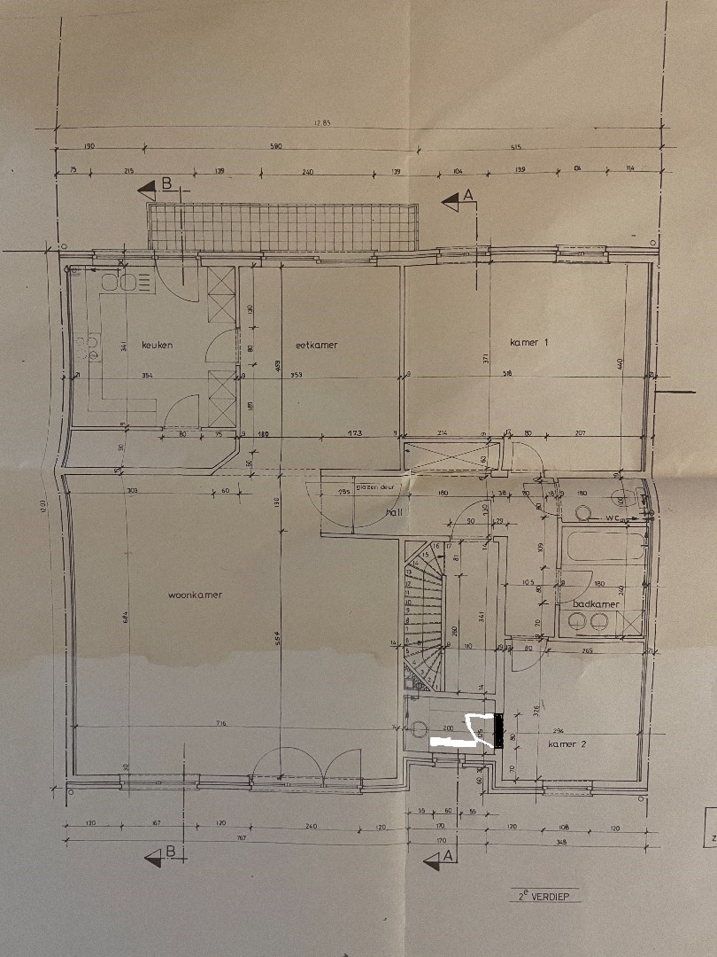 Ruim appartement met grote zolderruimte 