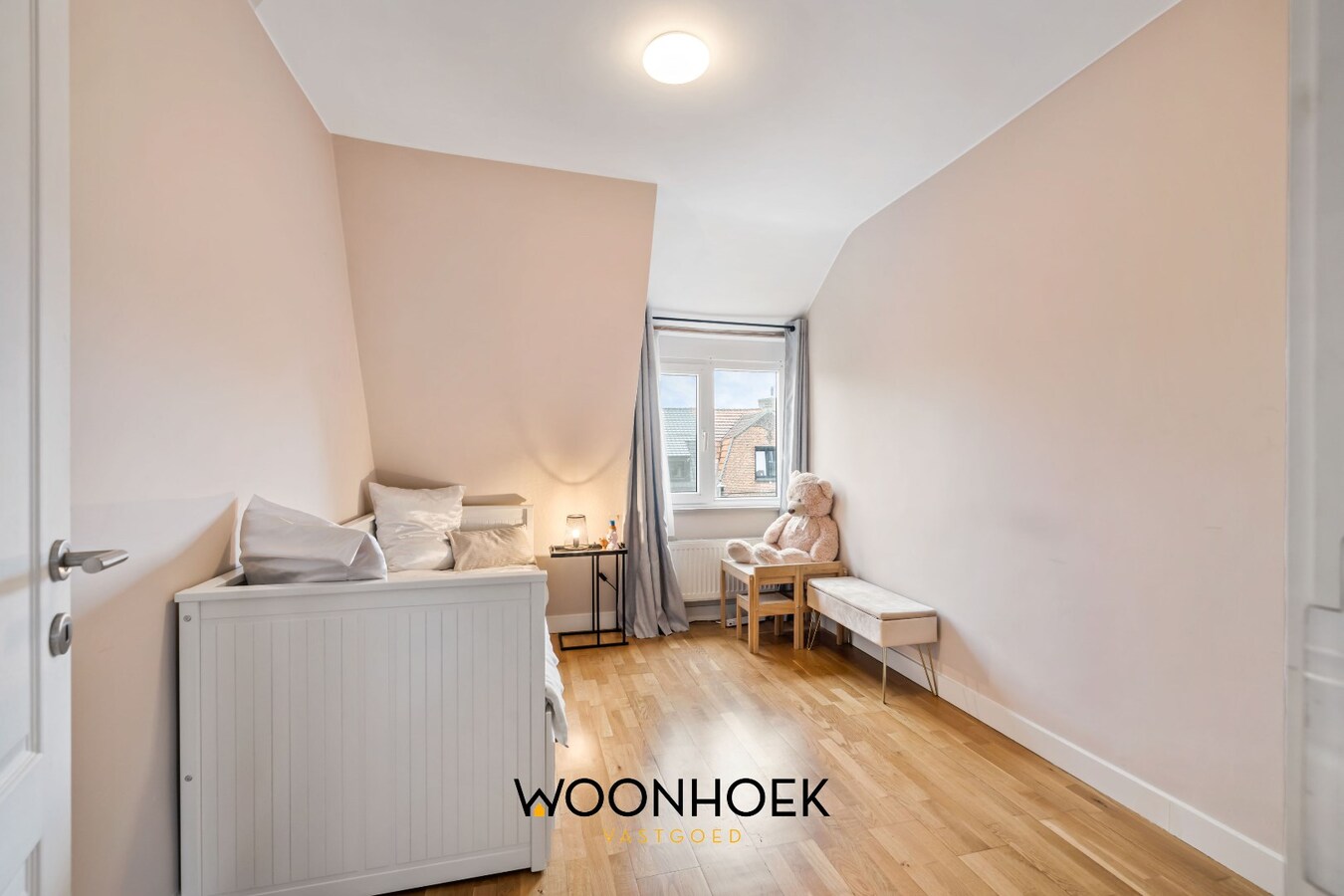 Gerenoveerde 3-slpk woning in een rustige woonwijk! 