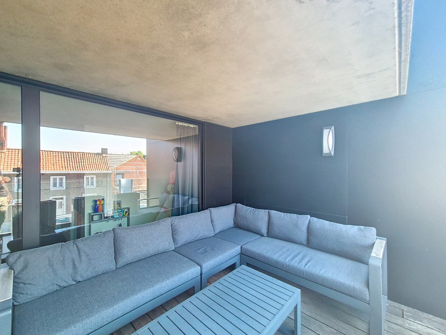Appartement met 2 slpks en garage 