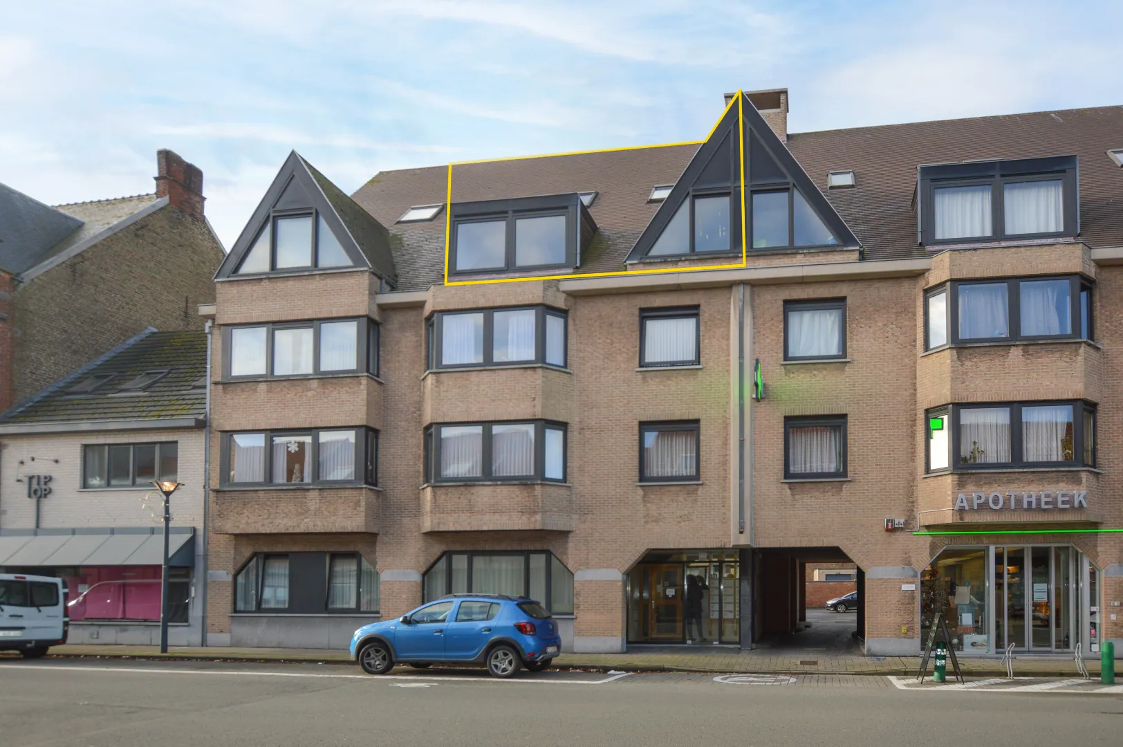 Zeer prijs waardig duplexappartement te huur in centrum Oudenburg