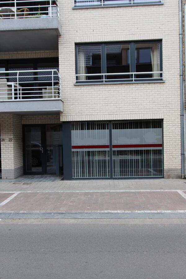 Gelijkvloers appartement met terras in centrum Gistel 