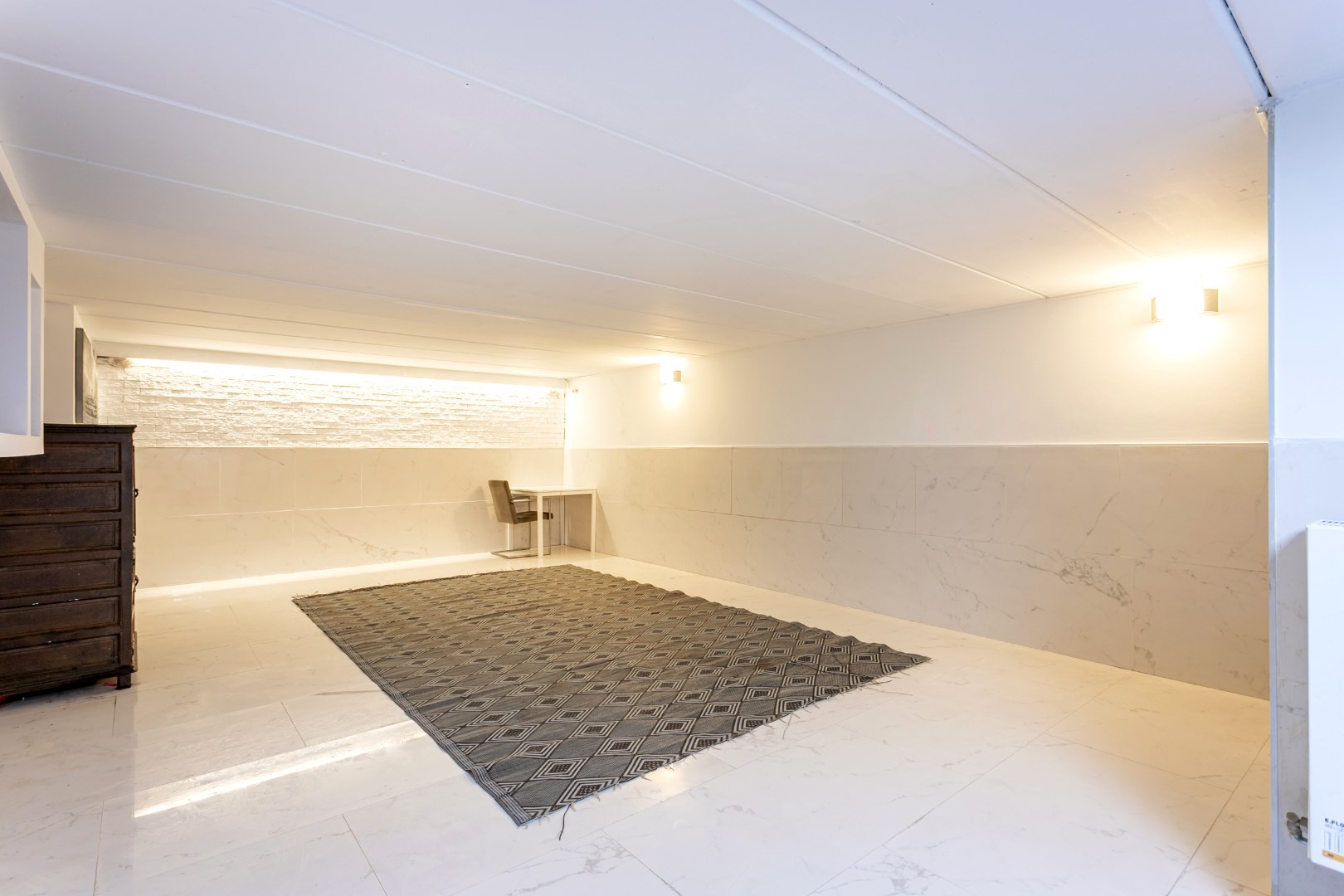 Ruime en energiezuinige (EPC A) woning met 5 slaapkamers, bureau, garage en tuin 