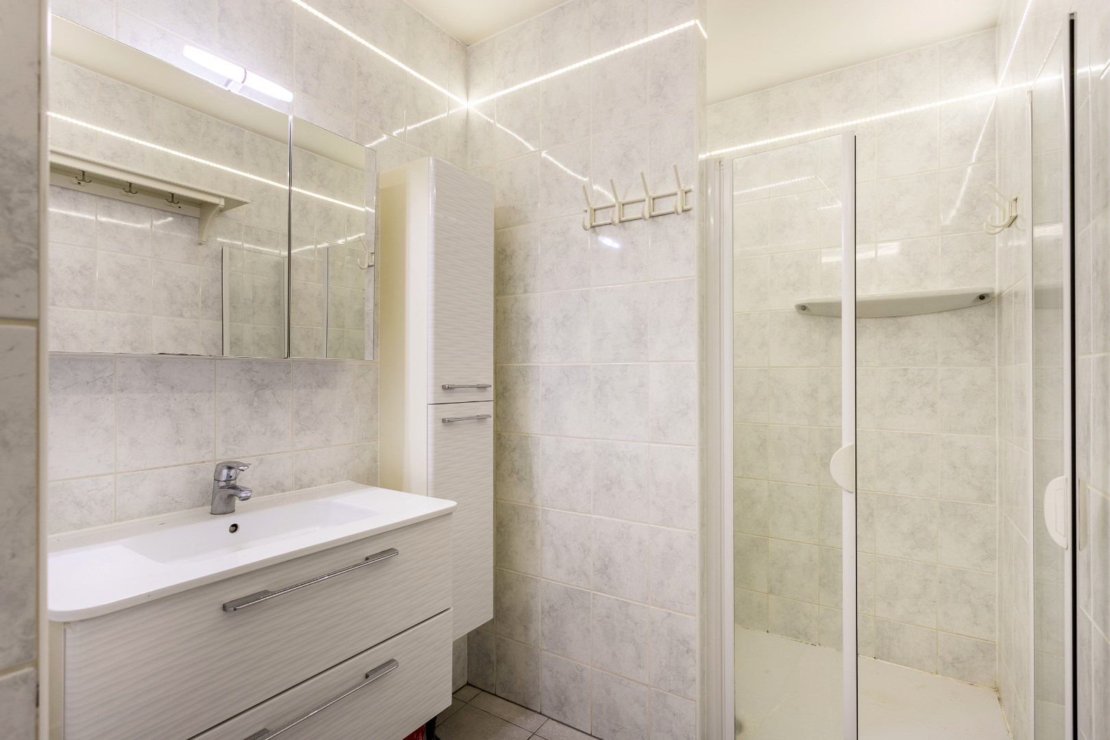 Appartement avec 1 chambre et terrasse &#224; Asse 