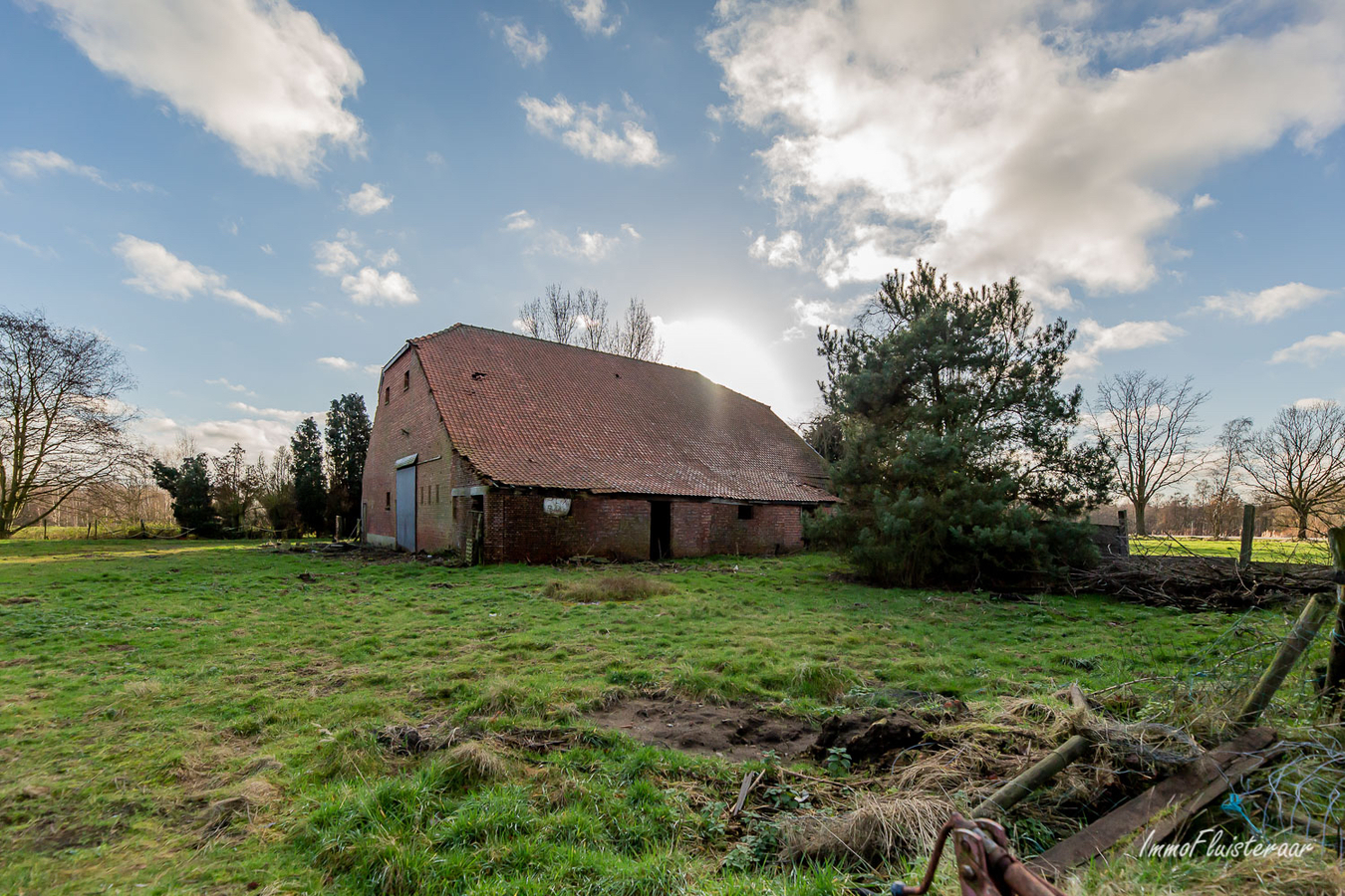 Charmante te renoveren hoeve op ca. 1Ha te Beerse 