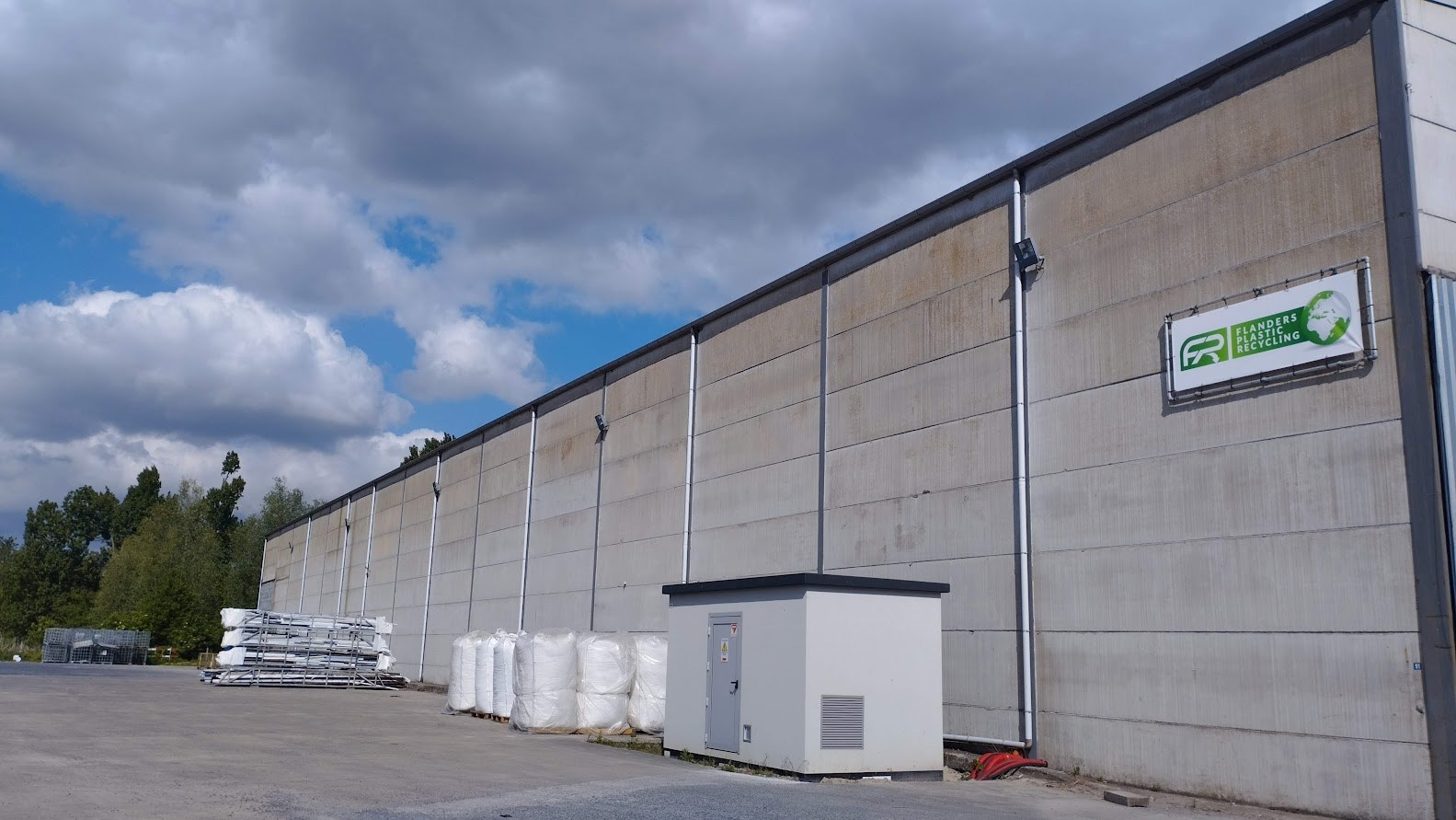 Hangaar van  2.250 m&#178; 