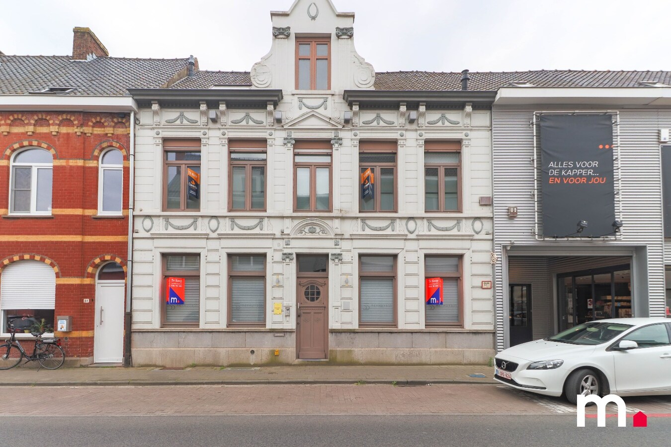 Herenwoning in hartje Roeselare te koop - voorheen sterrenrestaurant Boury ! 