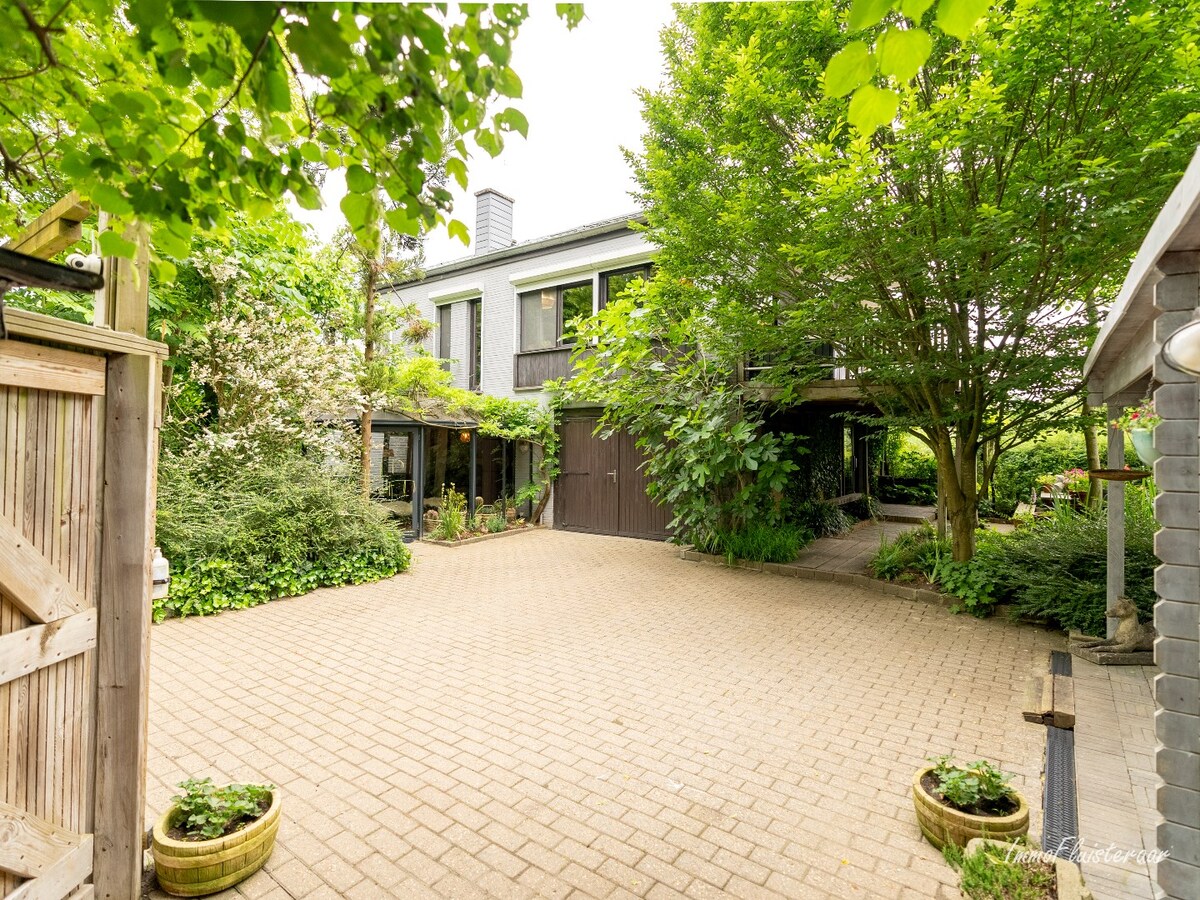 Magnifique maison avec vue sur les prairies et les for&#234;ts sur environ 3,5 hectares &#224; Heist-op-den-Berg 