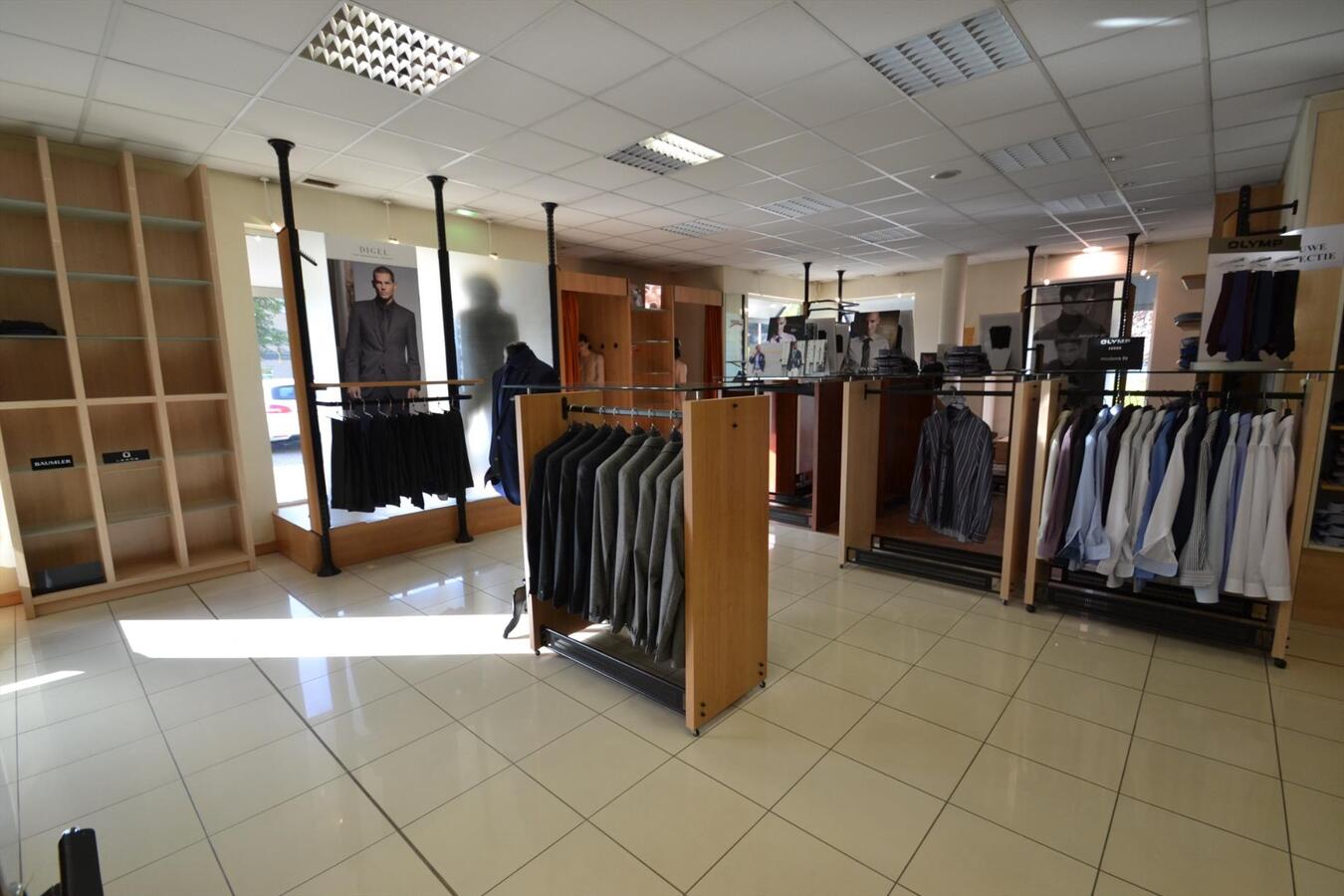 HERENT (LEUVEN) grote winkel/kantoorruimte 400m2 (IN OPTIE) 