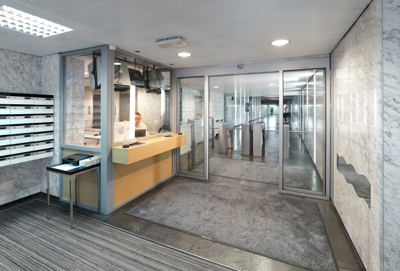 Kantoren met dienstverlening in Antwerp Diamond Center 
